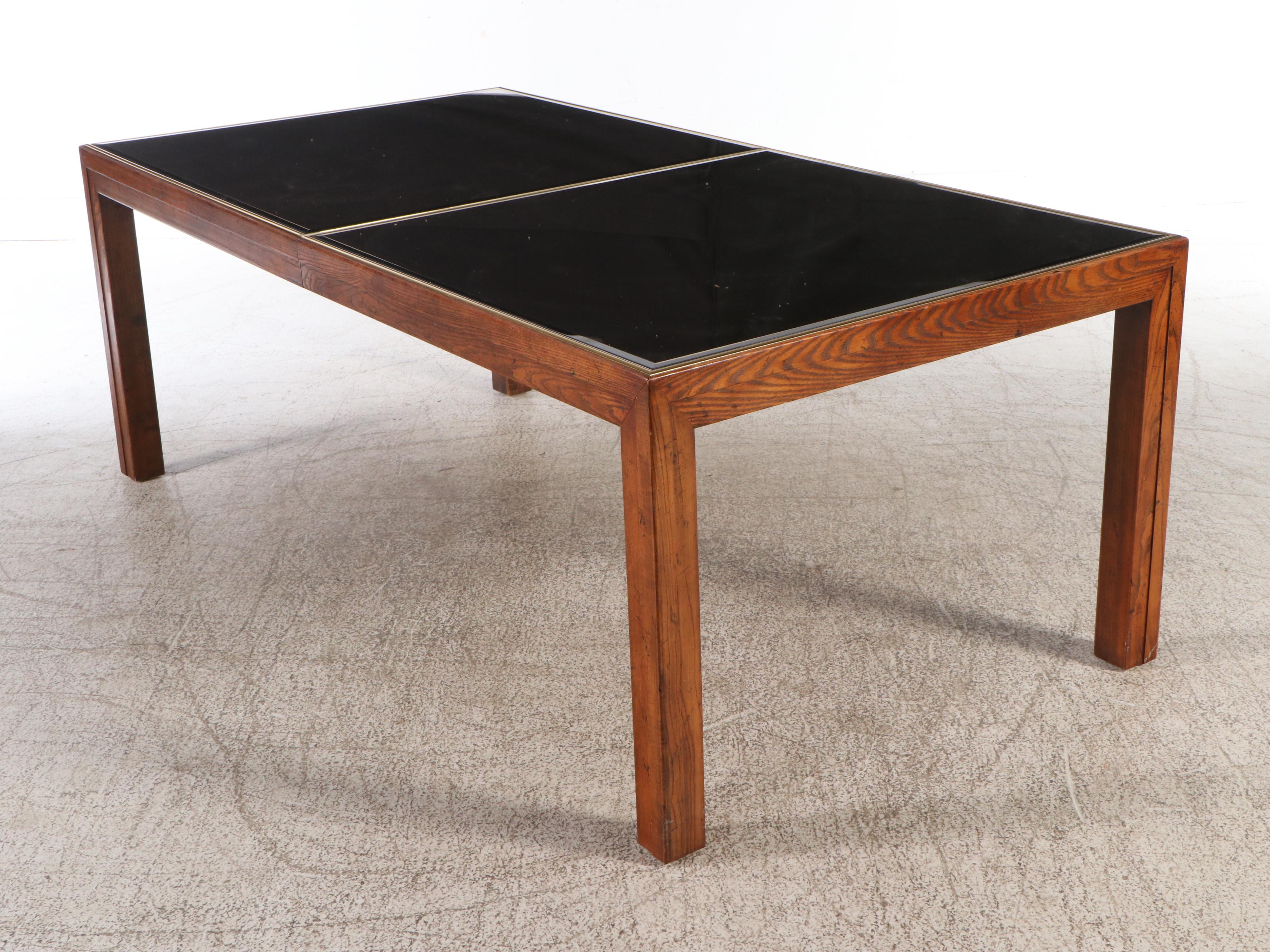 Set of Eight Henredon Mid Century Style Oak Dining Chairs with Dining Table