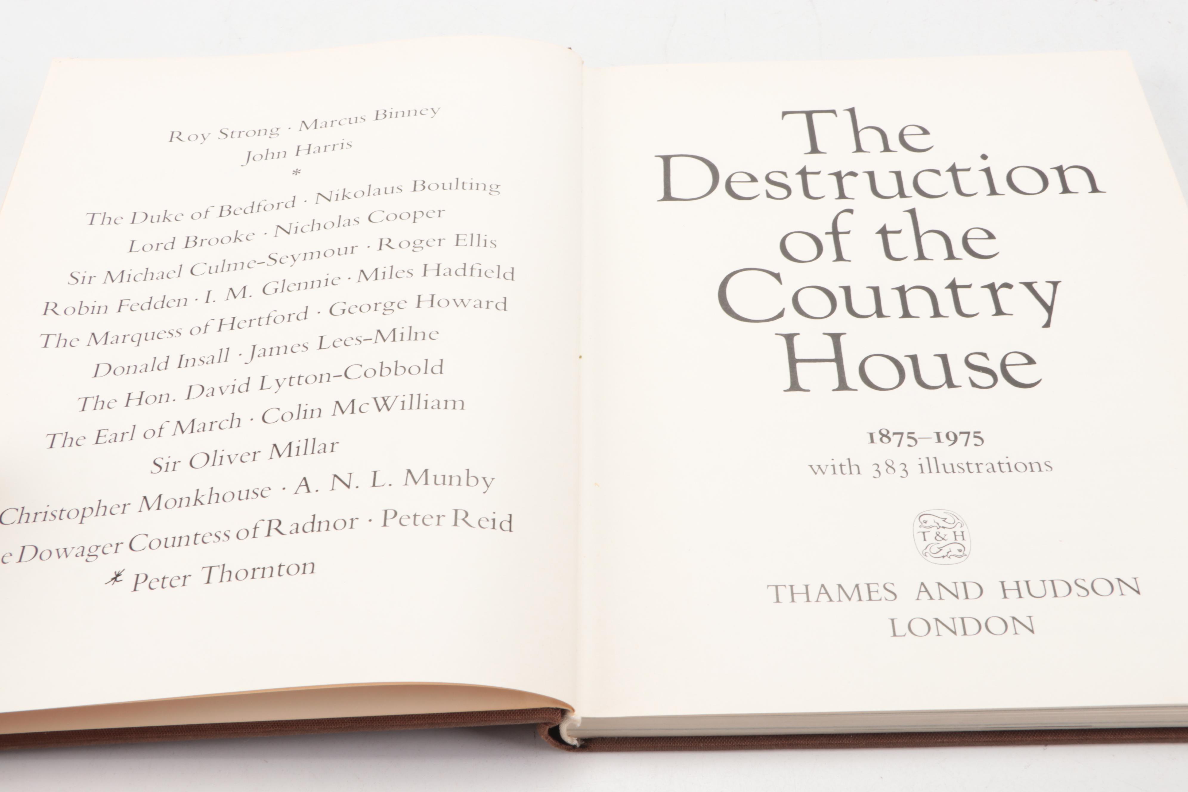 "London: A Cultural History" with More English Nonfiction Books