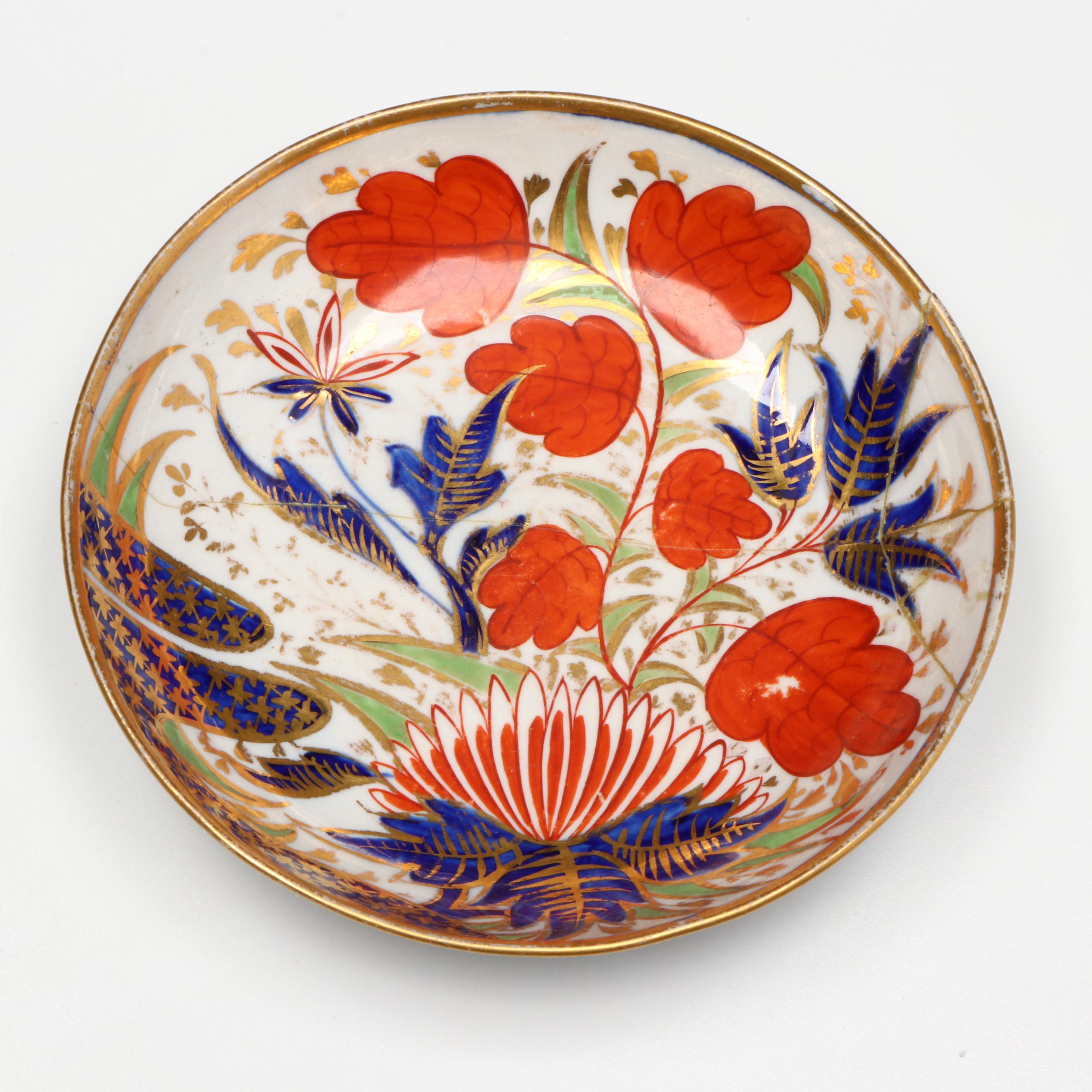 Coalport Imariware Lidded Vessel with Georgian Cups and Saucers, Sugar Bowl