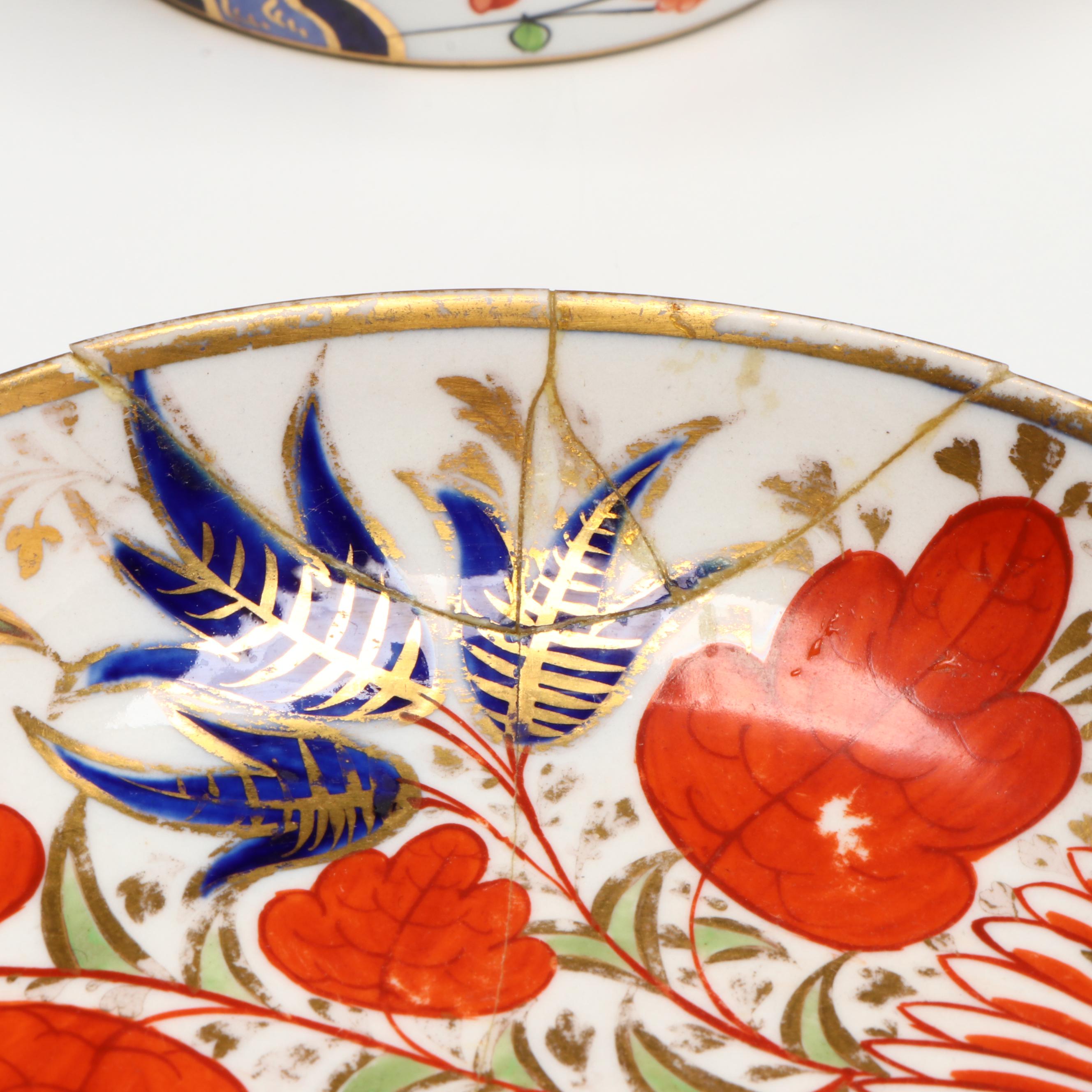 Coalport Imariware Lidded Vessel with Georgian Cups and Saucers, Sugar Bowl