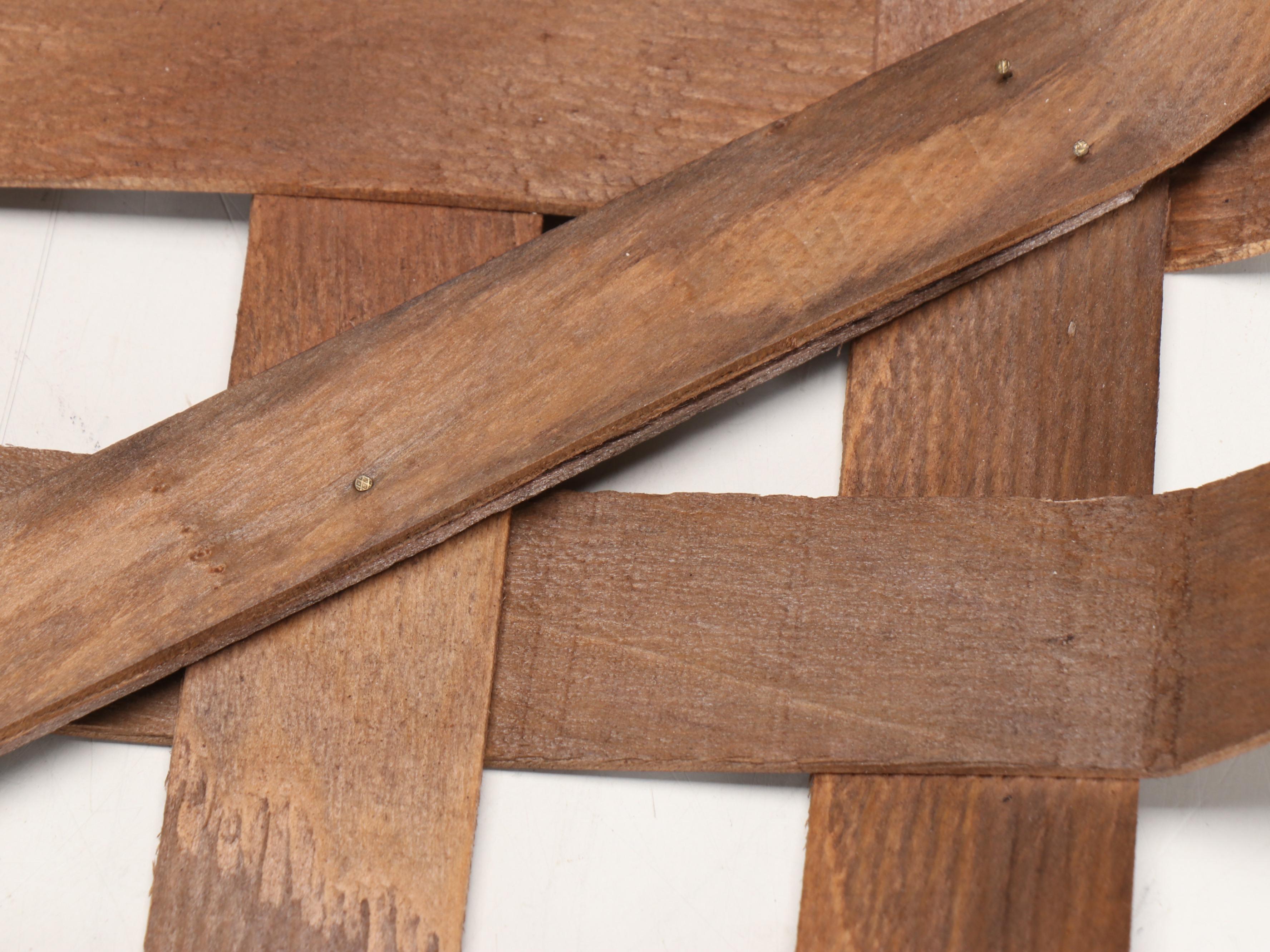 Set of Three Split Wood Nesting Tobacco Baskets