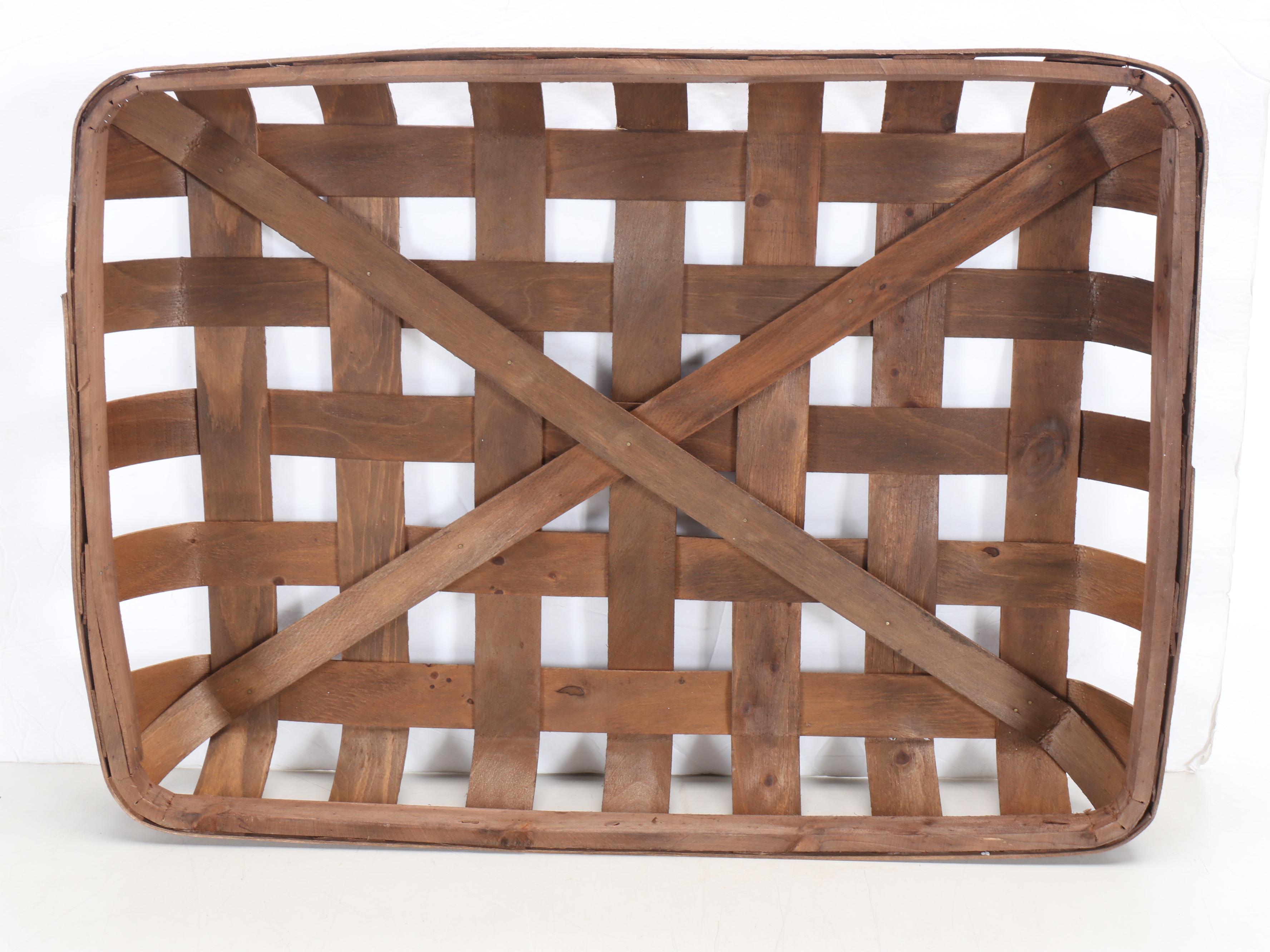 Set of Three Split Wood Nesting Tobacco Baskets