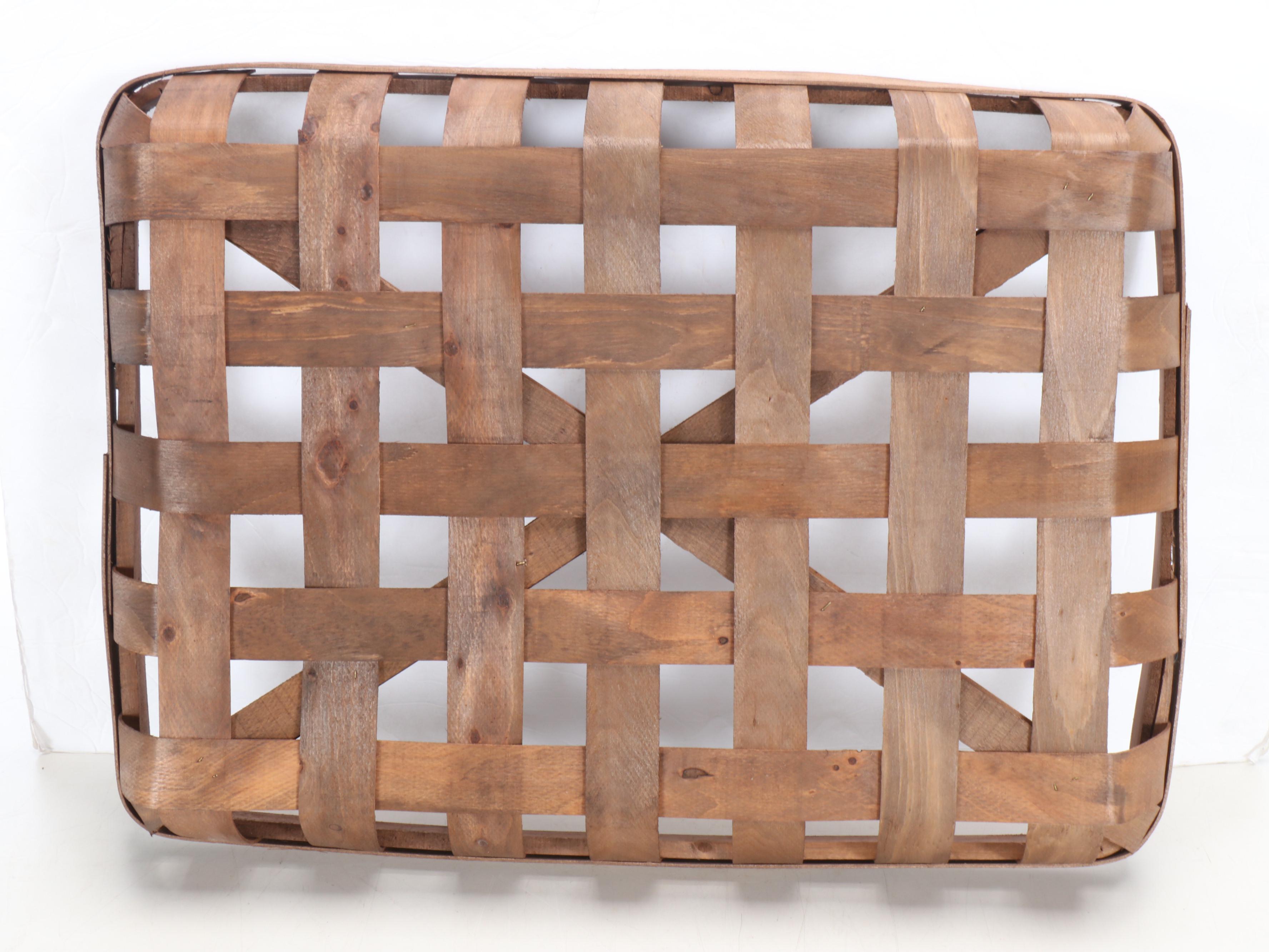 Set of Three Split Wood Nesting Tobacco Baskets