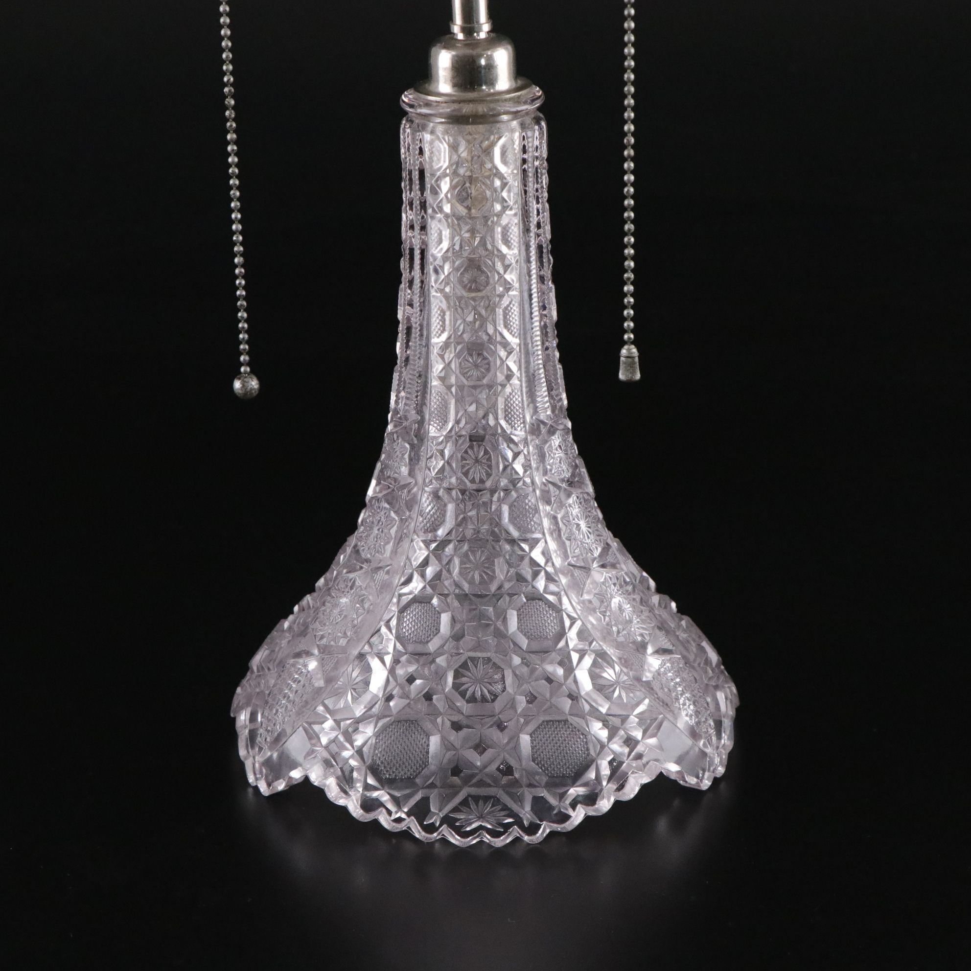 American Brilliant Glass Style Table Lamp