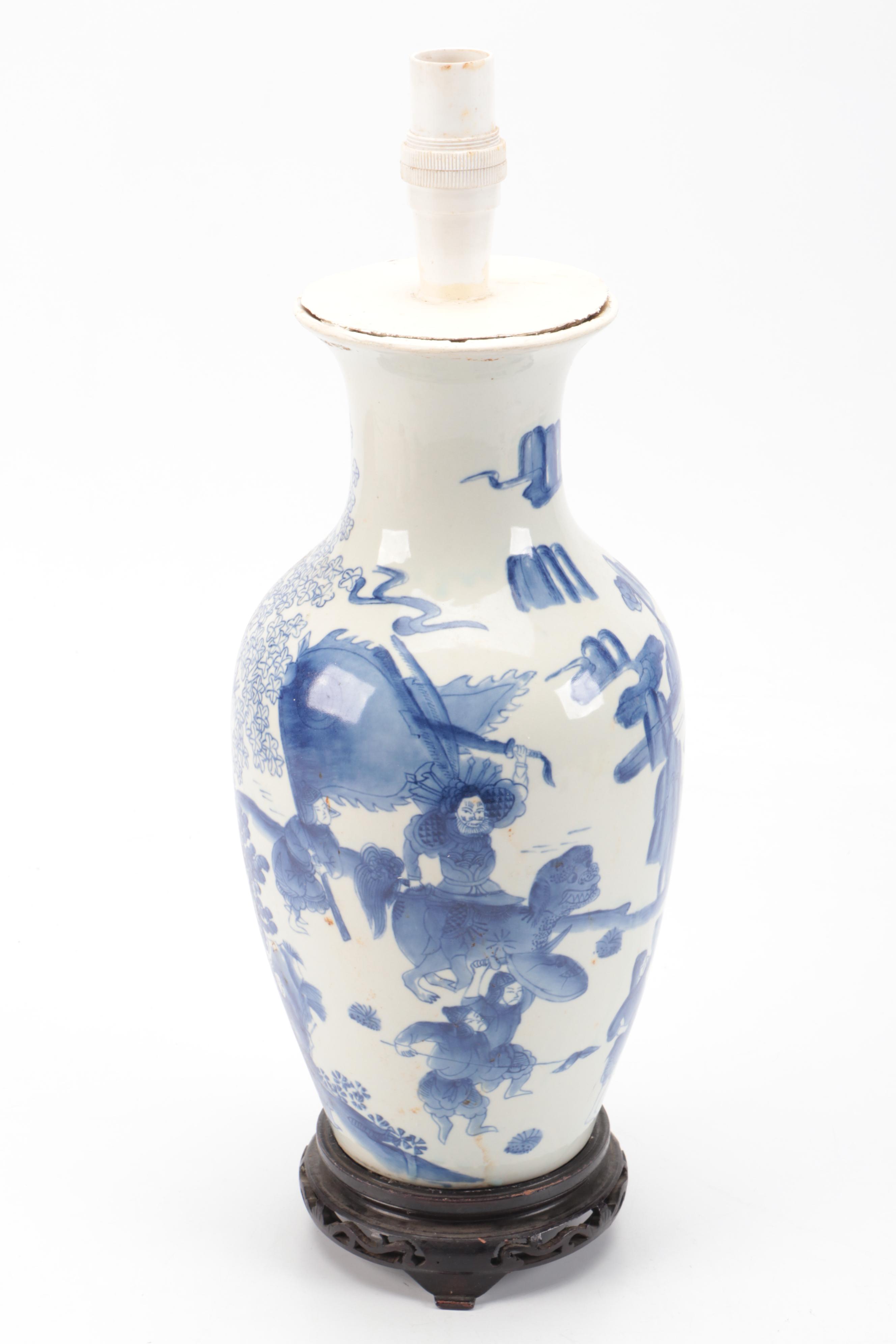 Chinese Porcelain Vase Table Lamps