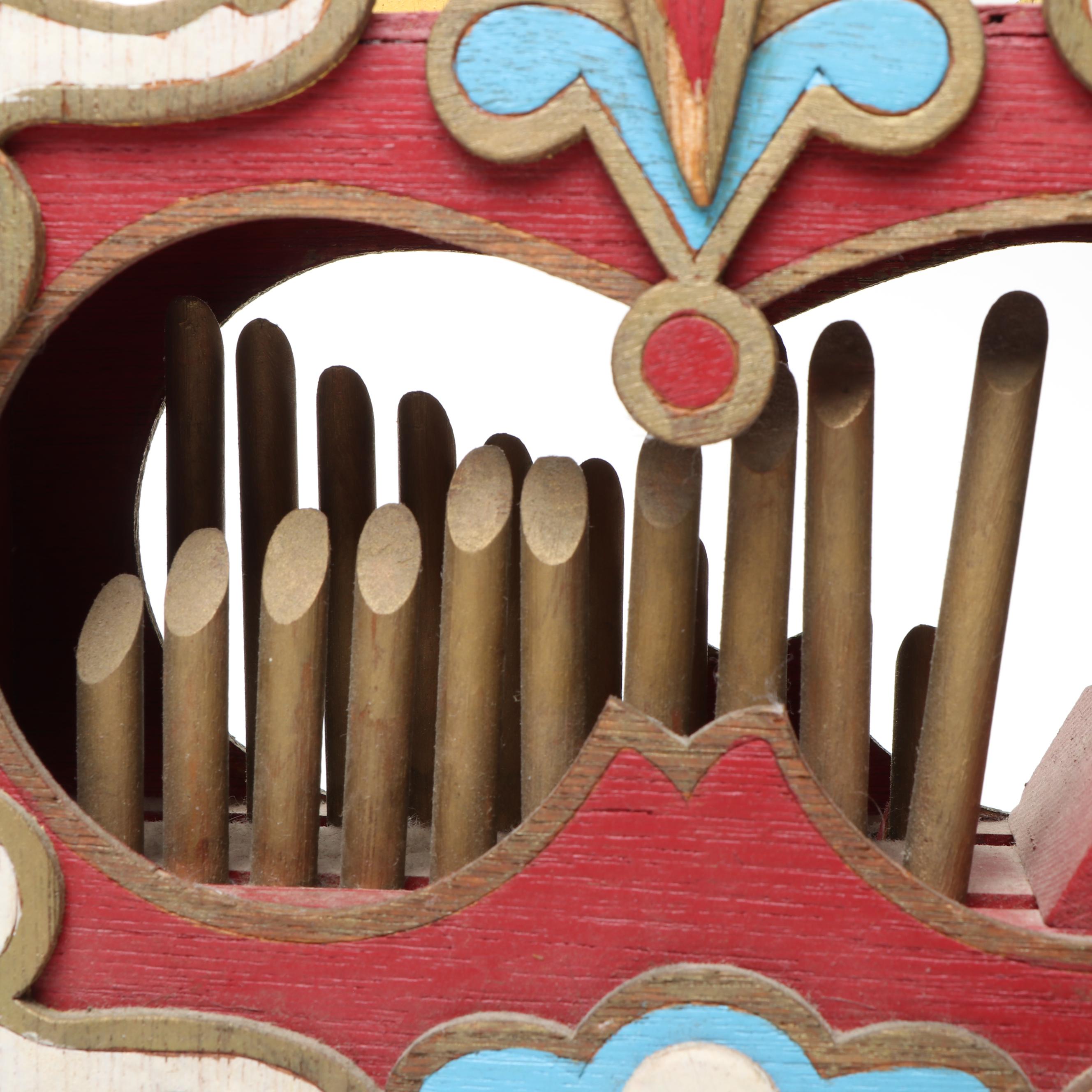 Wells Fargo & Co. Wooden Wagon with Horses and Carriage