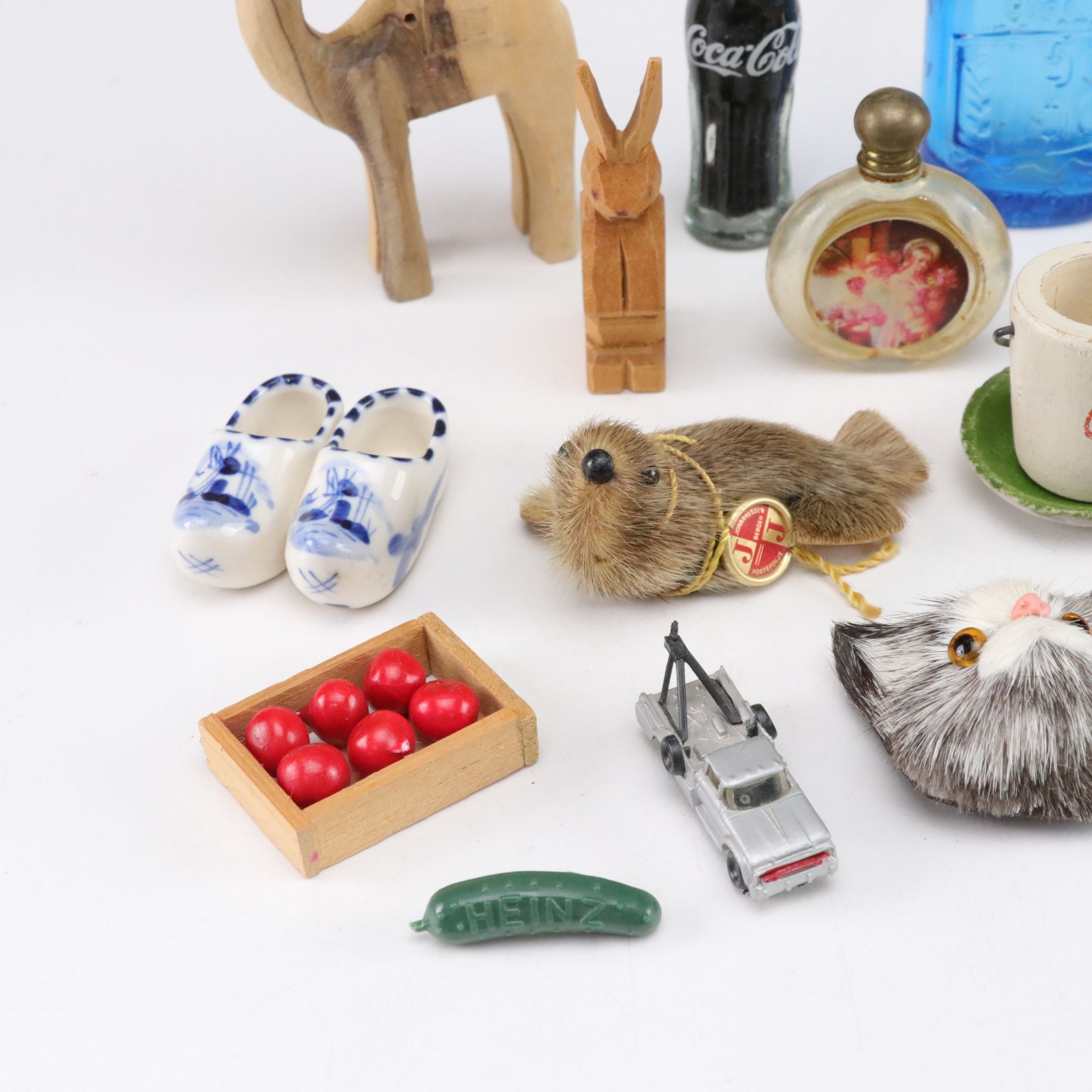 Coca-Cola, Troll Dolls & Other Novelty Mini Figurines