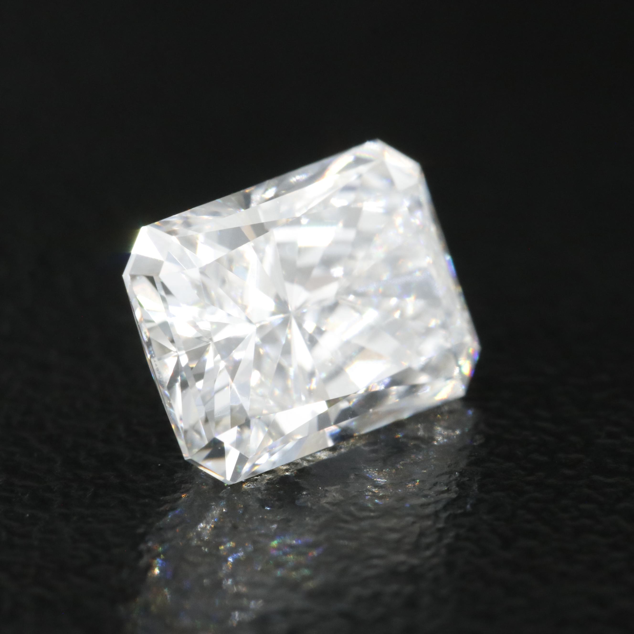 Loose 1.97 CT Lab Grown Diamond with IGI Report