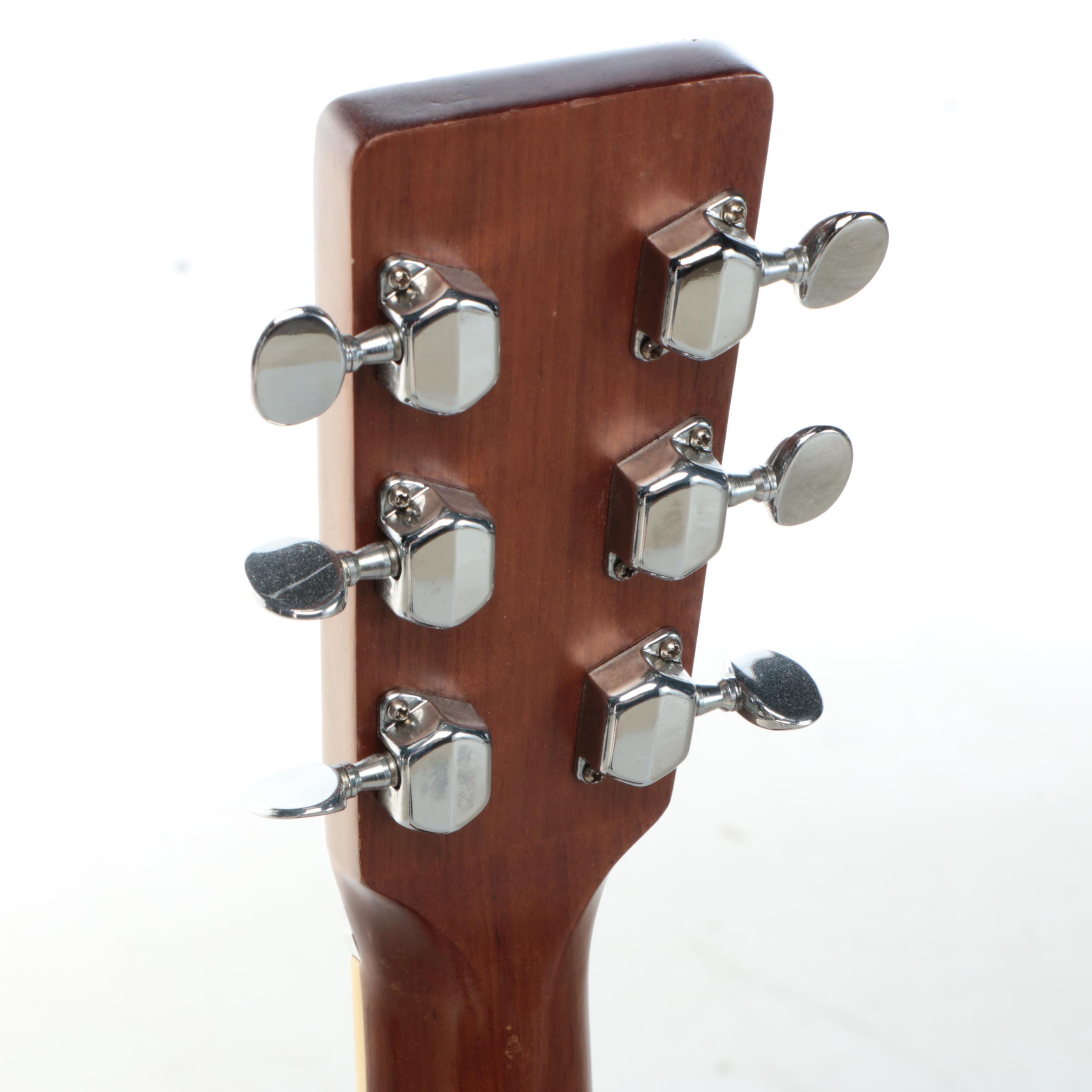 Alvarez Spruce Top Acoustic Guitar with Tolex Hard Case