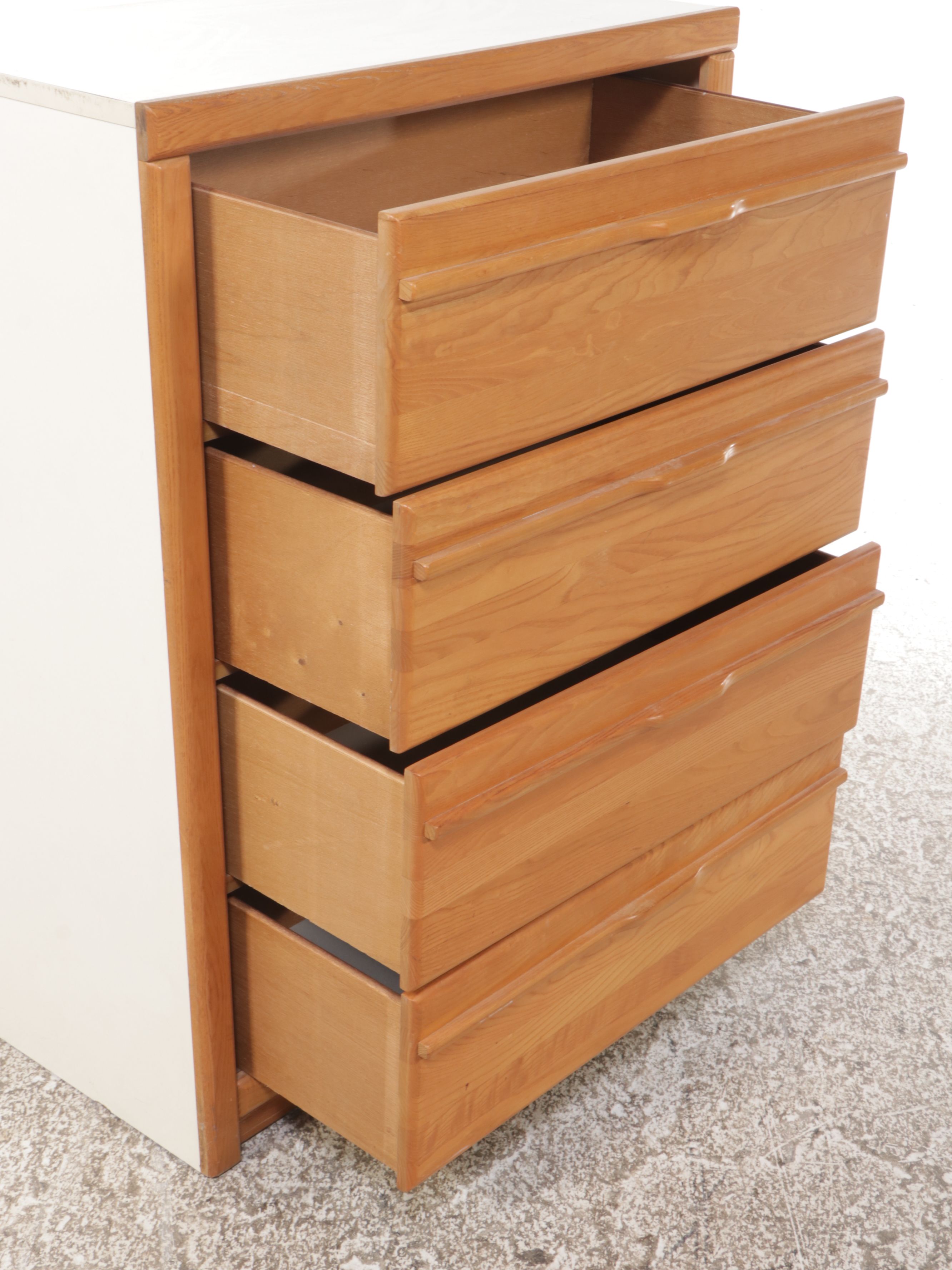 Stanley Furniture Traditional Style Oak Dresser with Side Chair