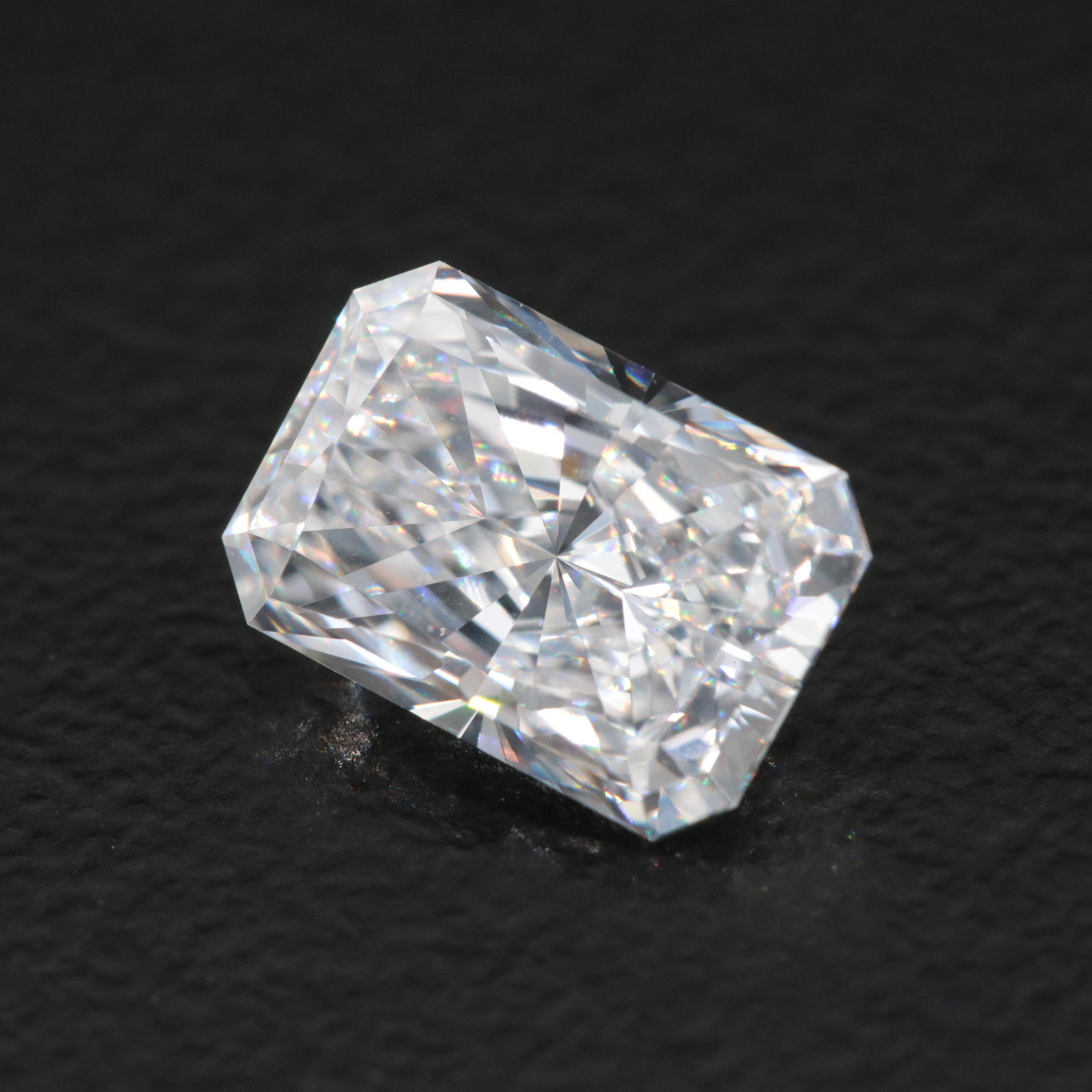 Loose 1.31 CT Lab Grown Diamond with IGI Report