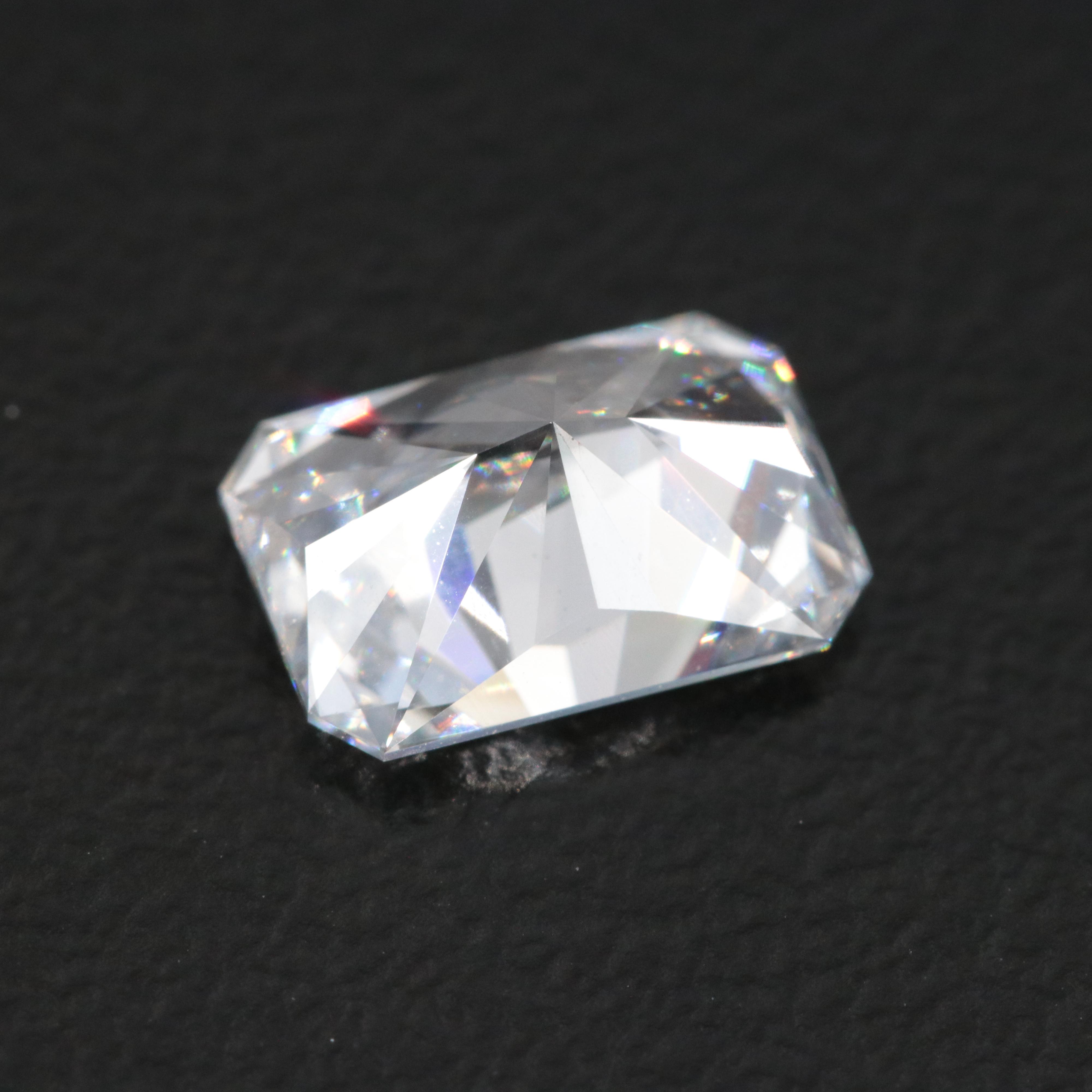 Loose 1.31 CT Lab Grown Diamond with IGI Report
