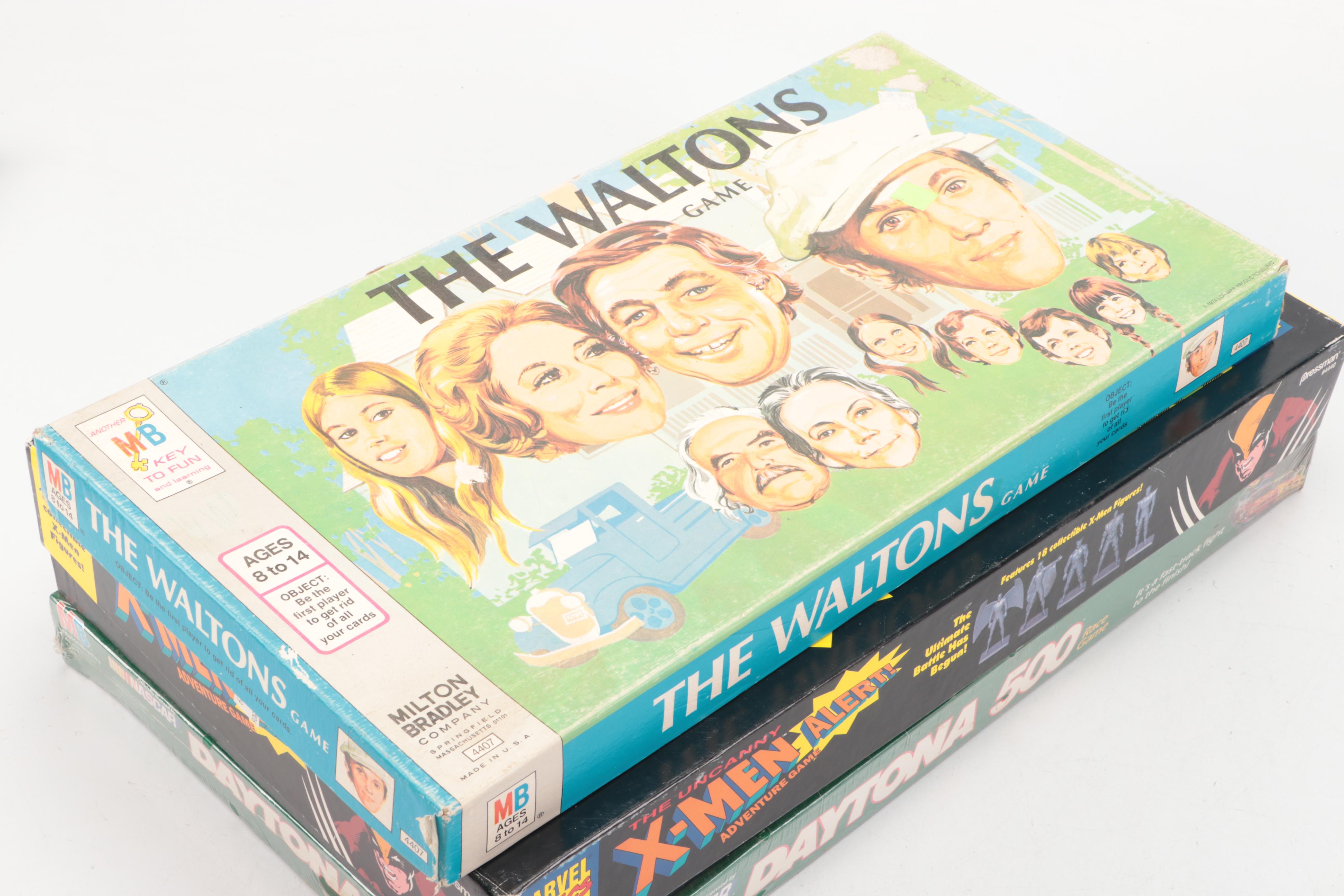 Vintage Board Games with Laughing Elephant Travel Luggage Label Stickers