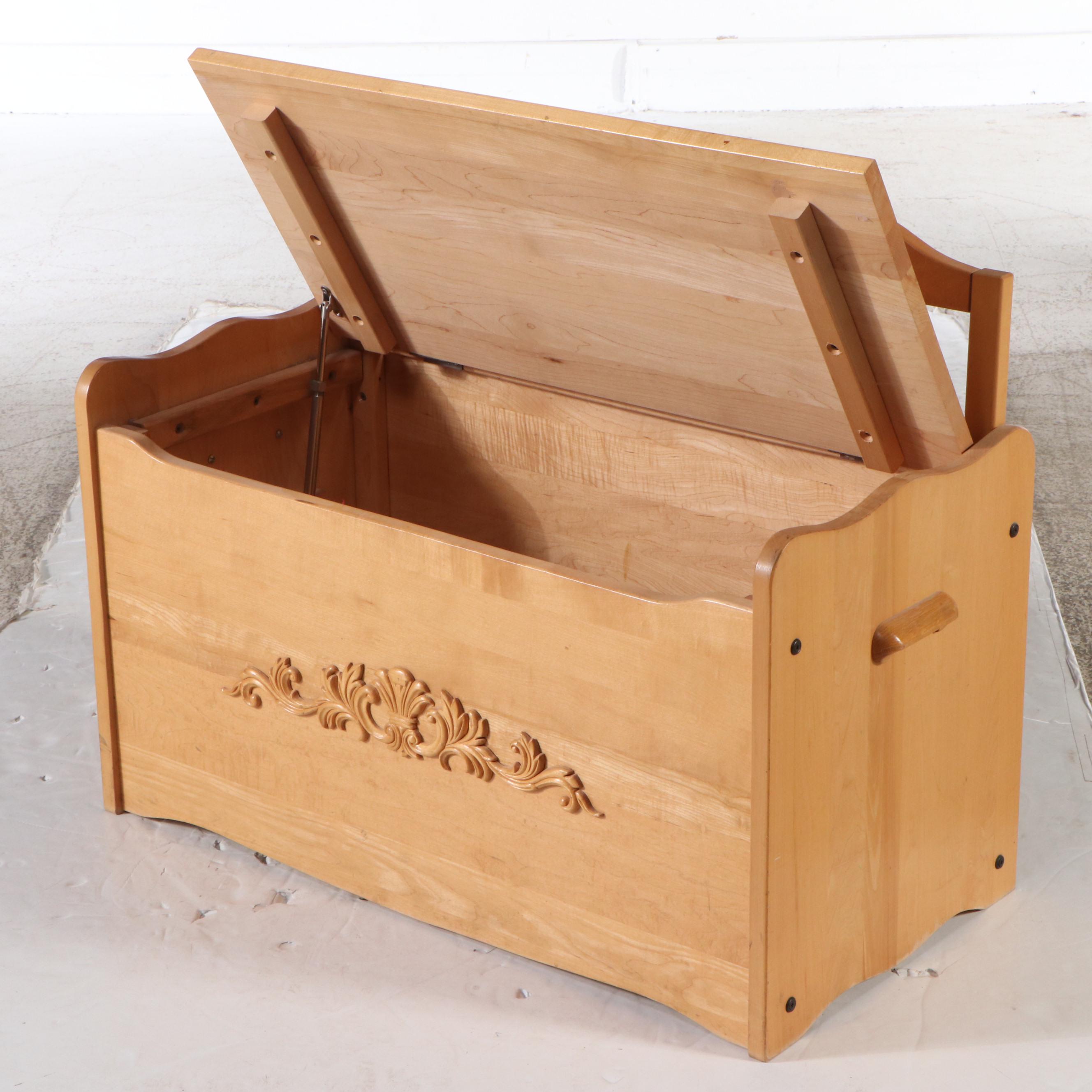 Maple Storage Chest and Bench Seat, Late 20th Century