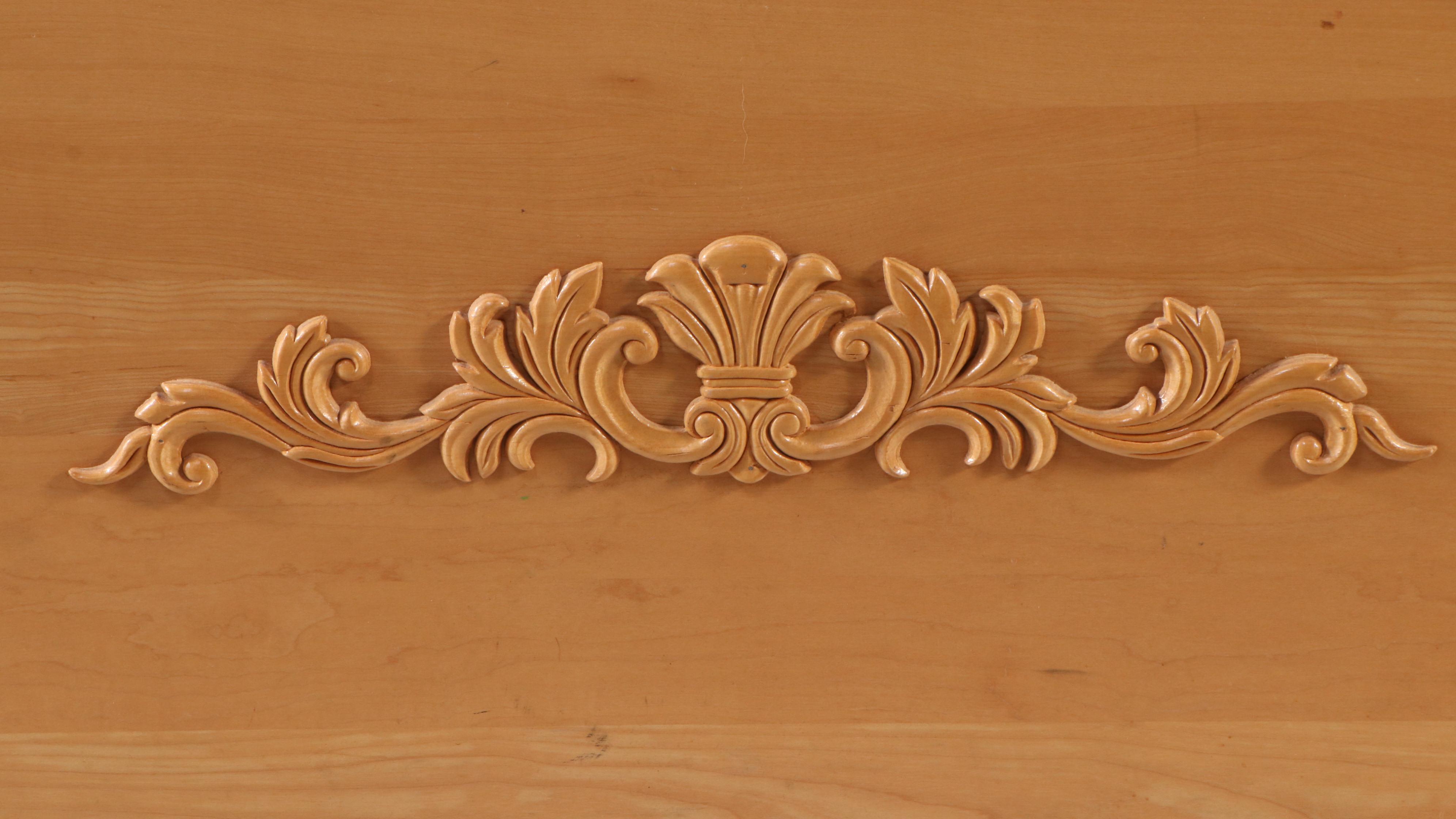 Maple Storage Chest and Bench Seat, Late 20th Century