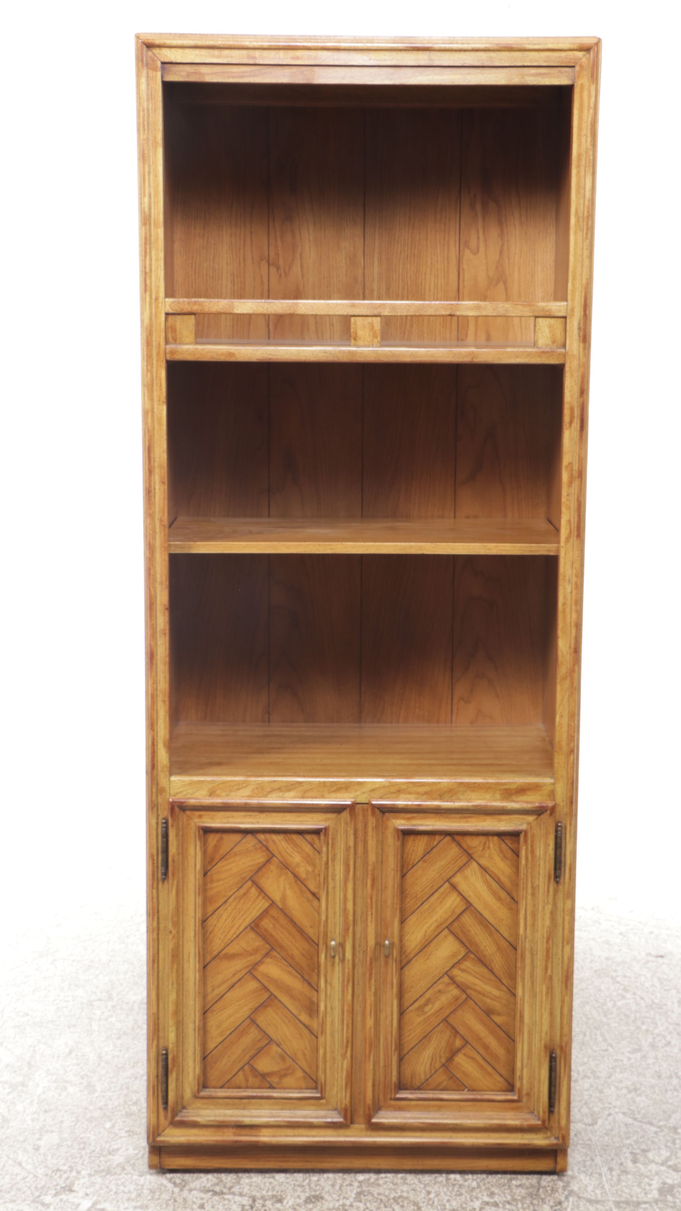 Drexel "Chartwell" Cabinet Bookcase, Late 20th Century