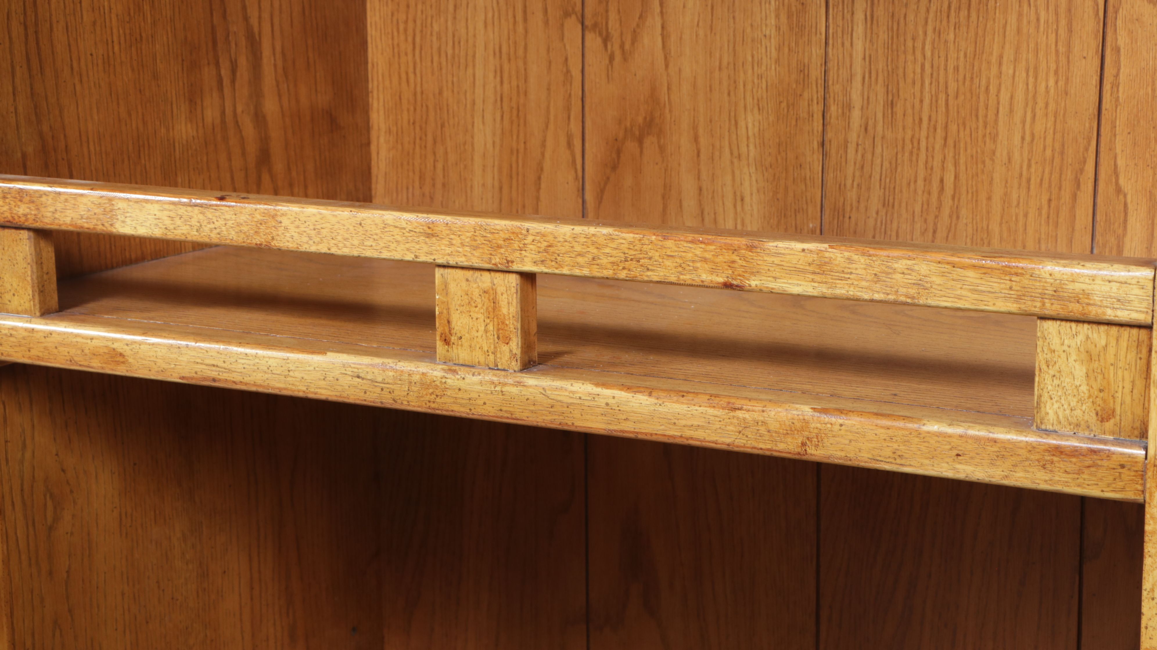 Drexel "Chartwell" Cabinet Bookcase, Late 20th Century