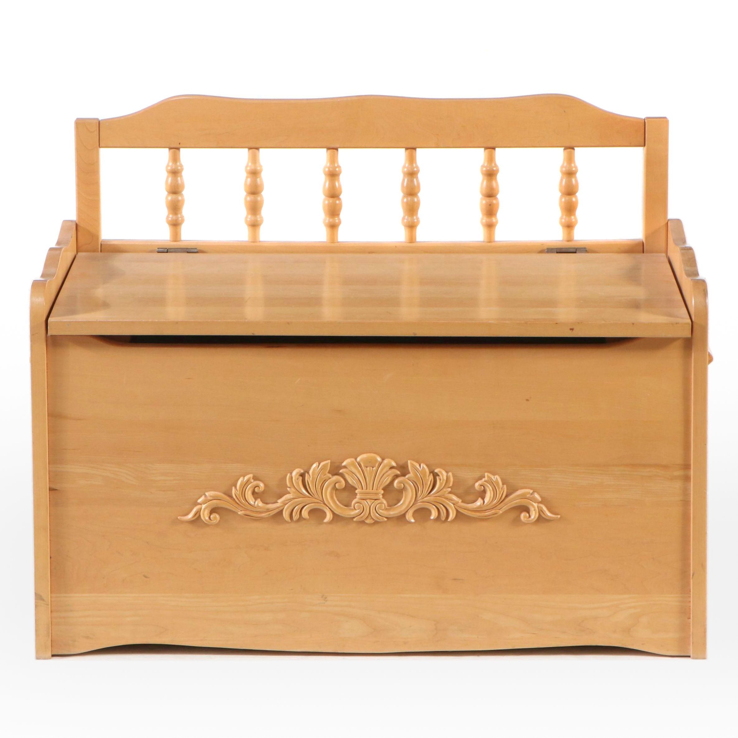Maple Storage Chest and Bench Seat, Late 20th Century