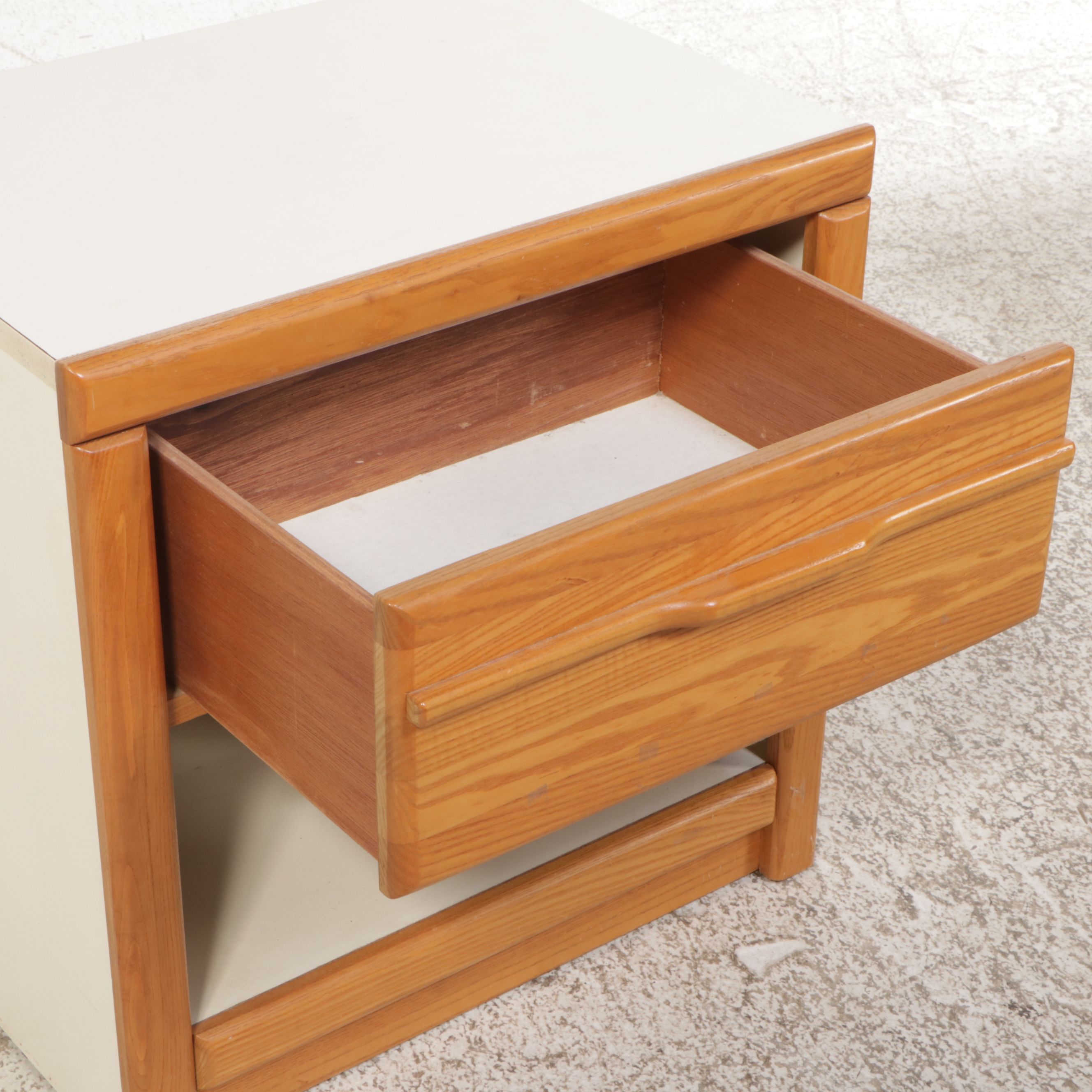 Stanley Furniture Oak and Laminate Chest with Book Shelves and Nightstand, 1986