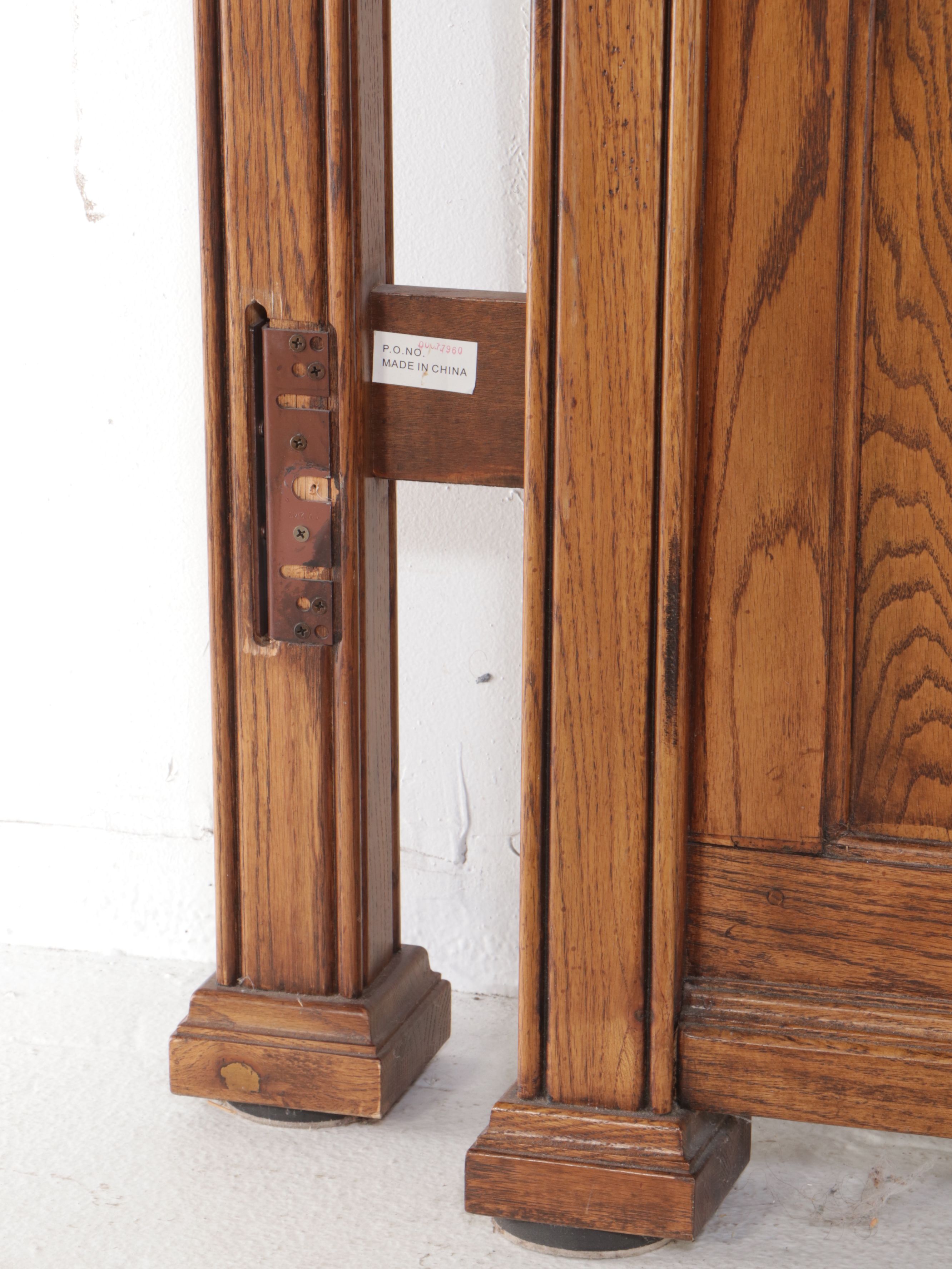 American Signature Craftsman Style Oak Queen Size Bed Frame and Nightstands