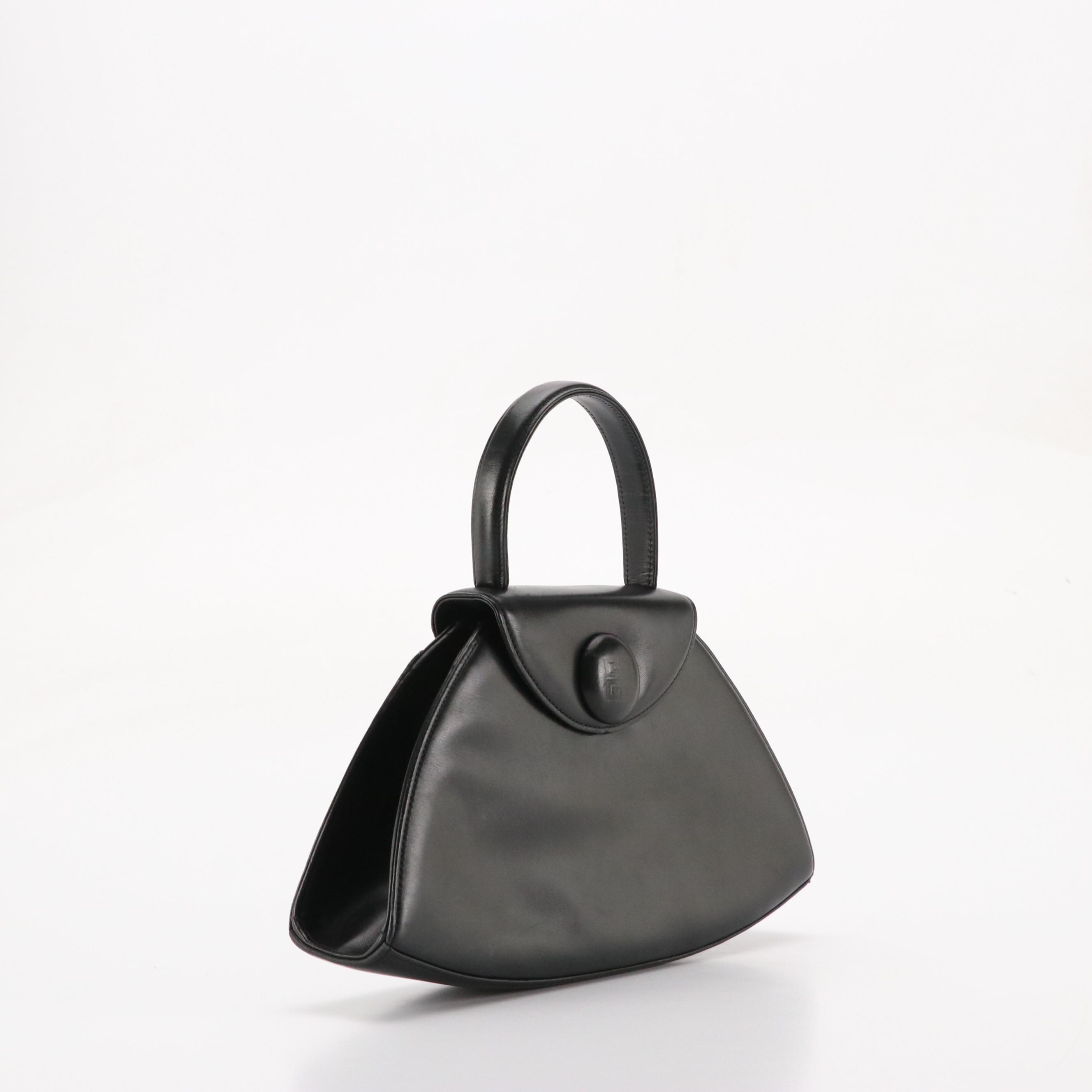 Givenchy Sacs a Main Top Handle Handbag in Black Leather