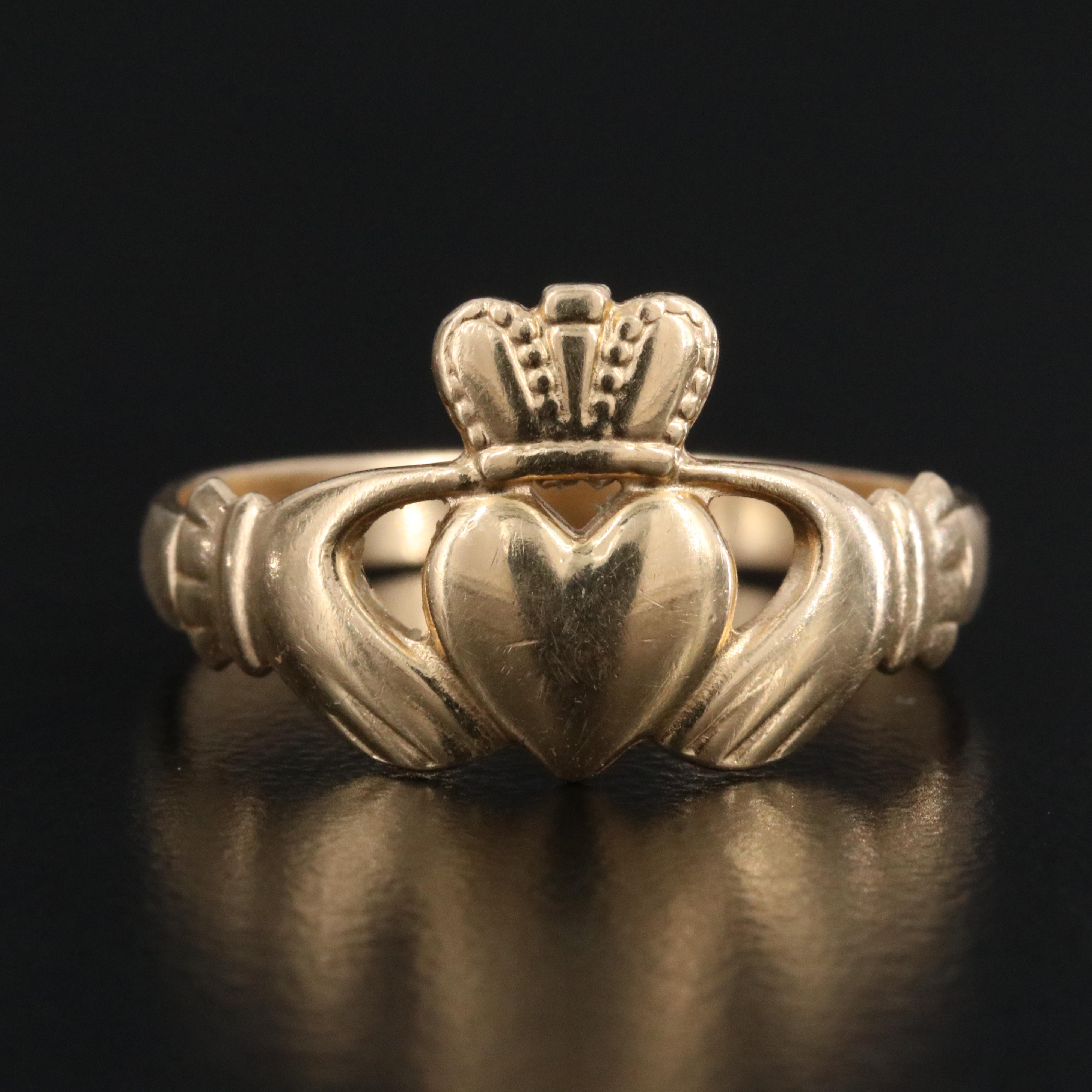 14K Claddagh Ring