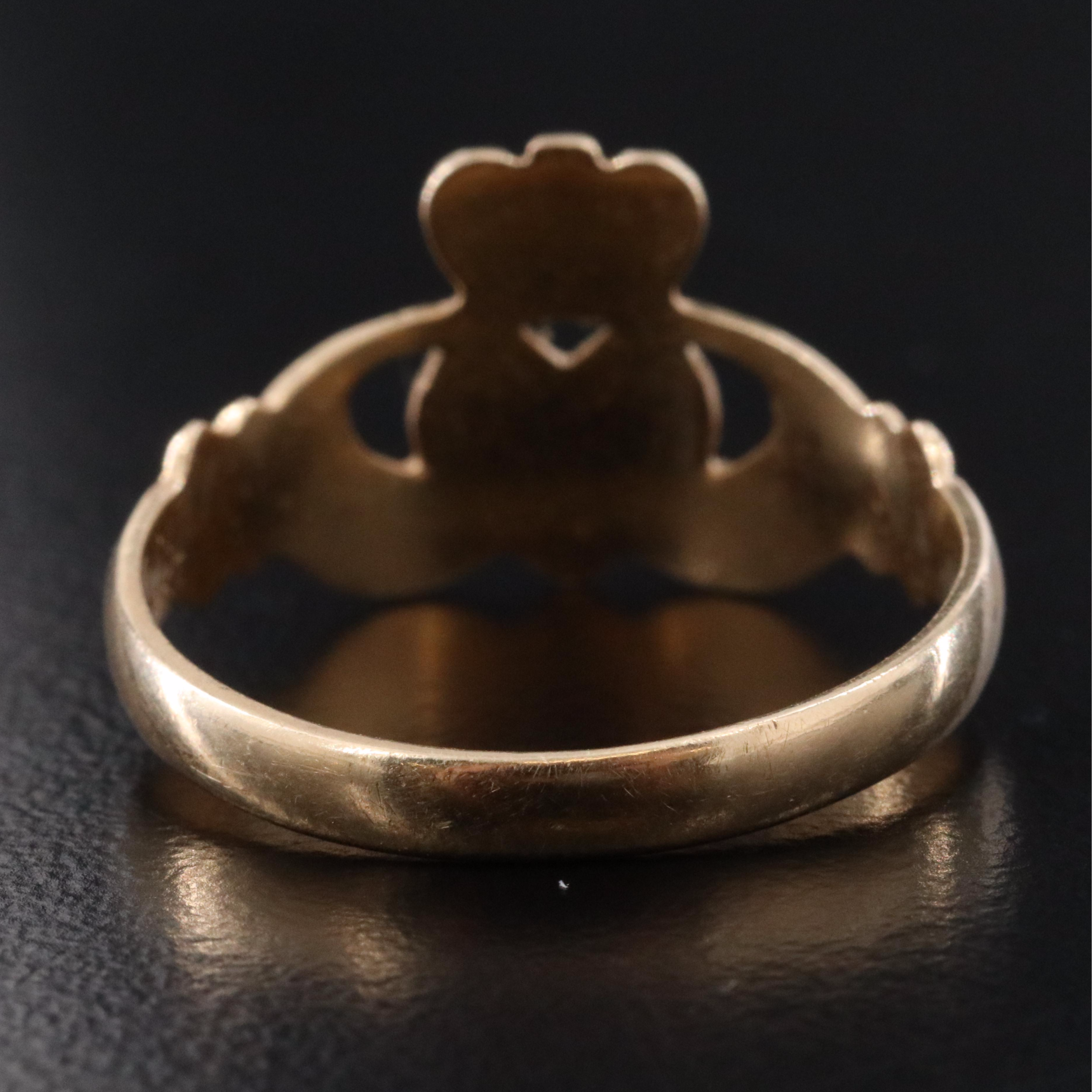 14K Claddagh Ring