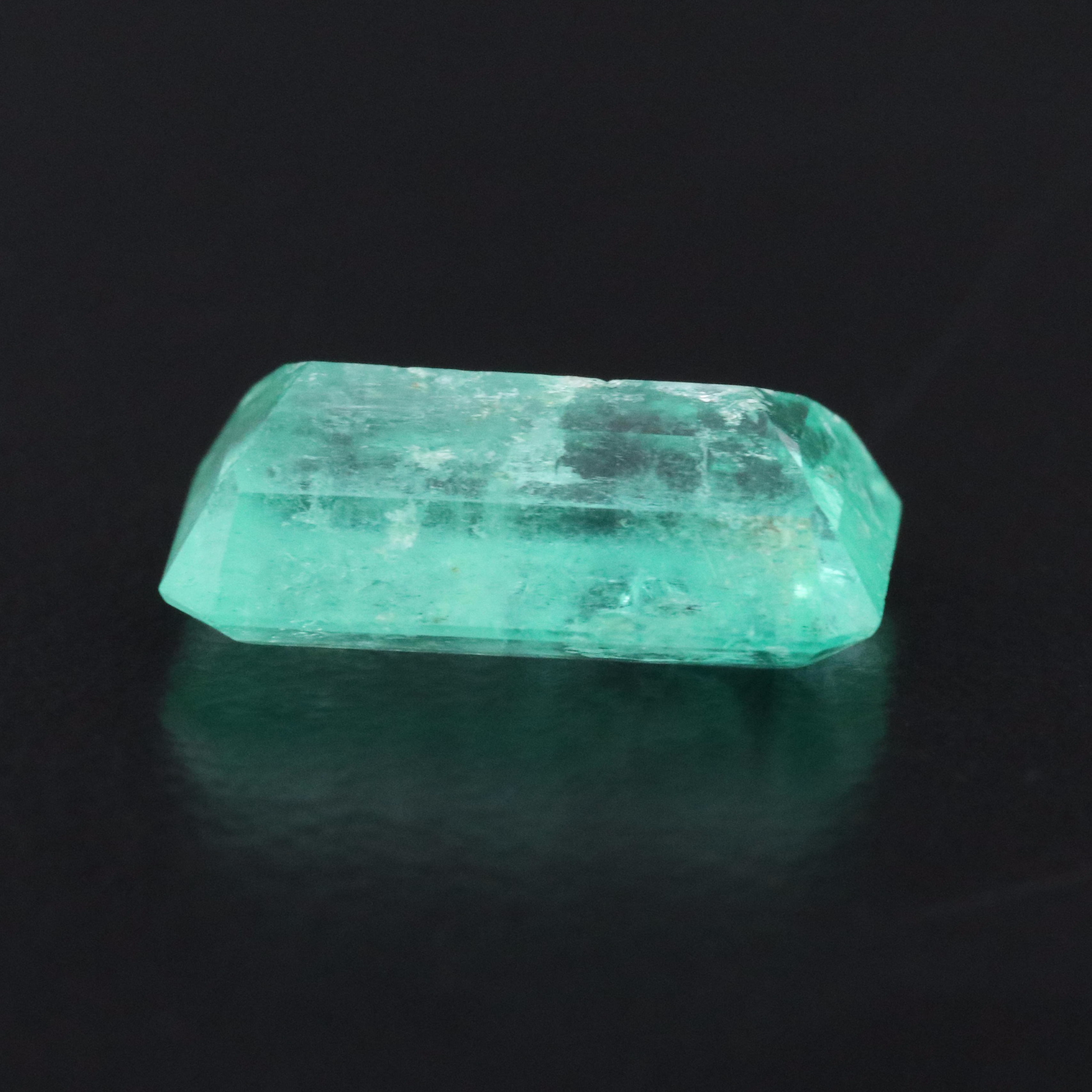 Loose 3.48 CT Emerald