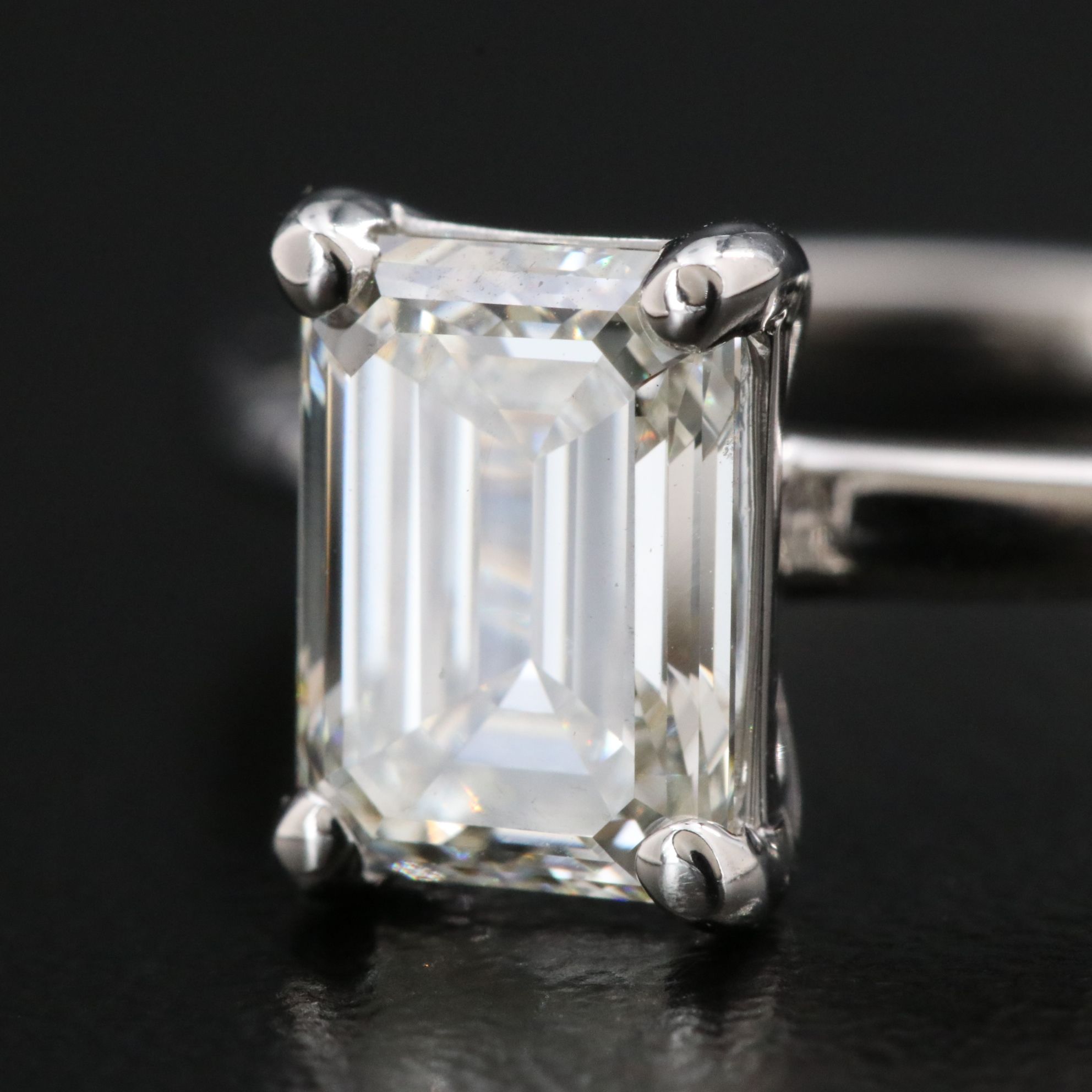 14K 2.04 CT Lab Grown Solitaire Ring with IGI Report