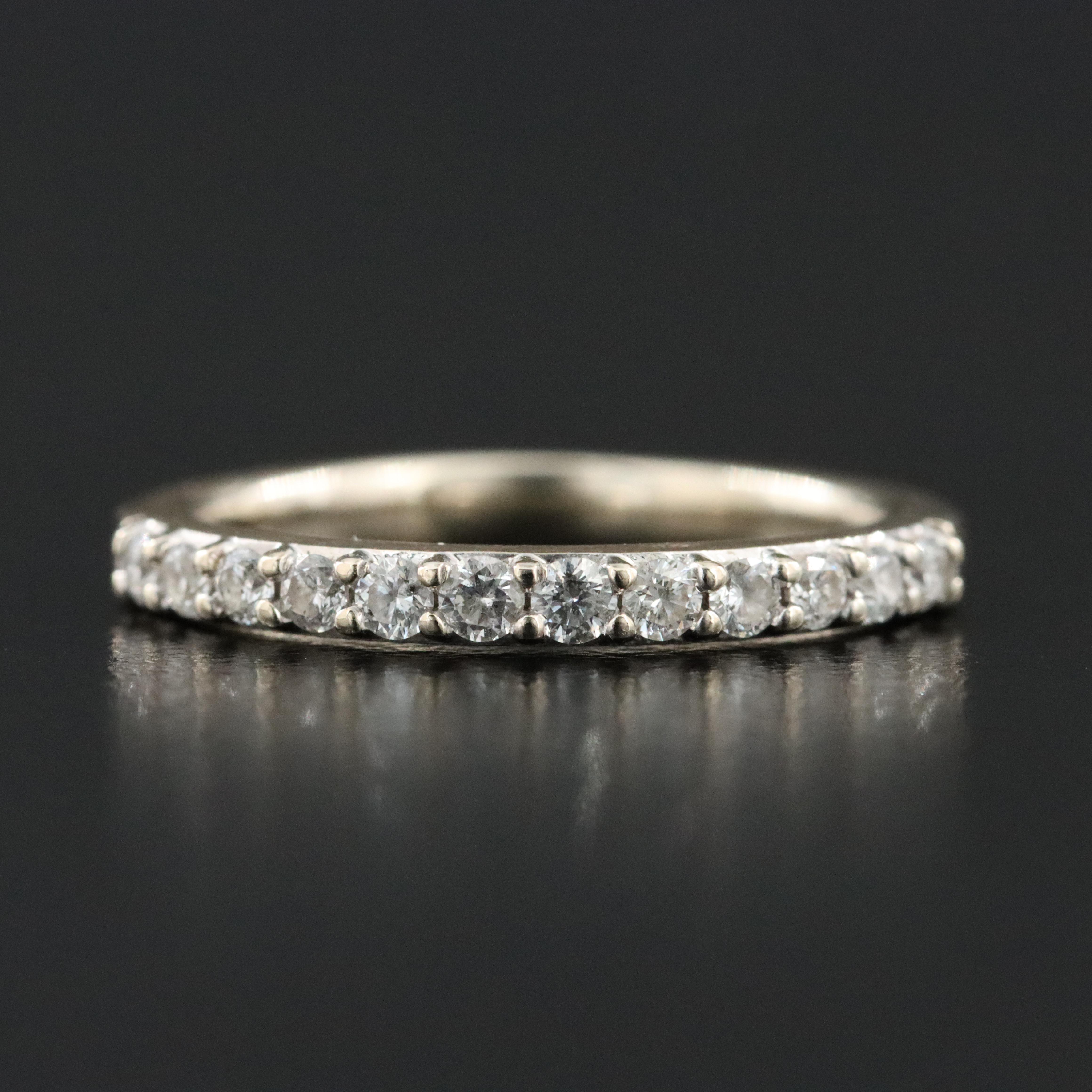 18K 0.34 CTW Diamond Band