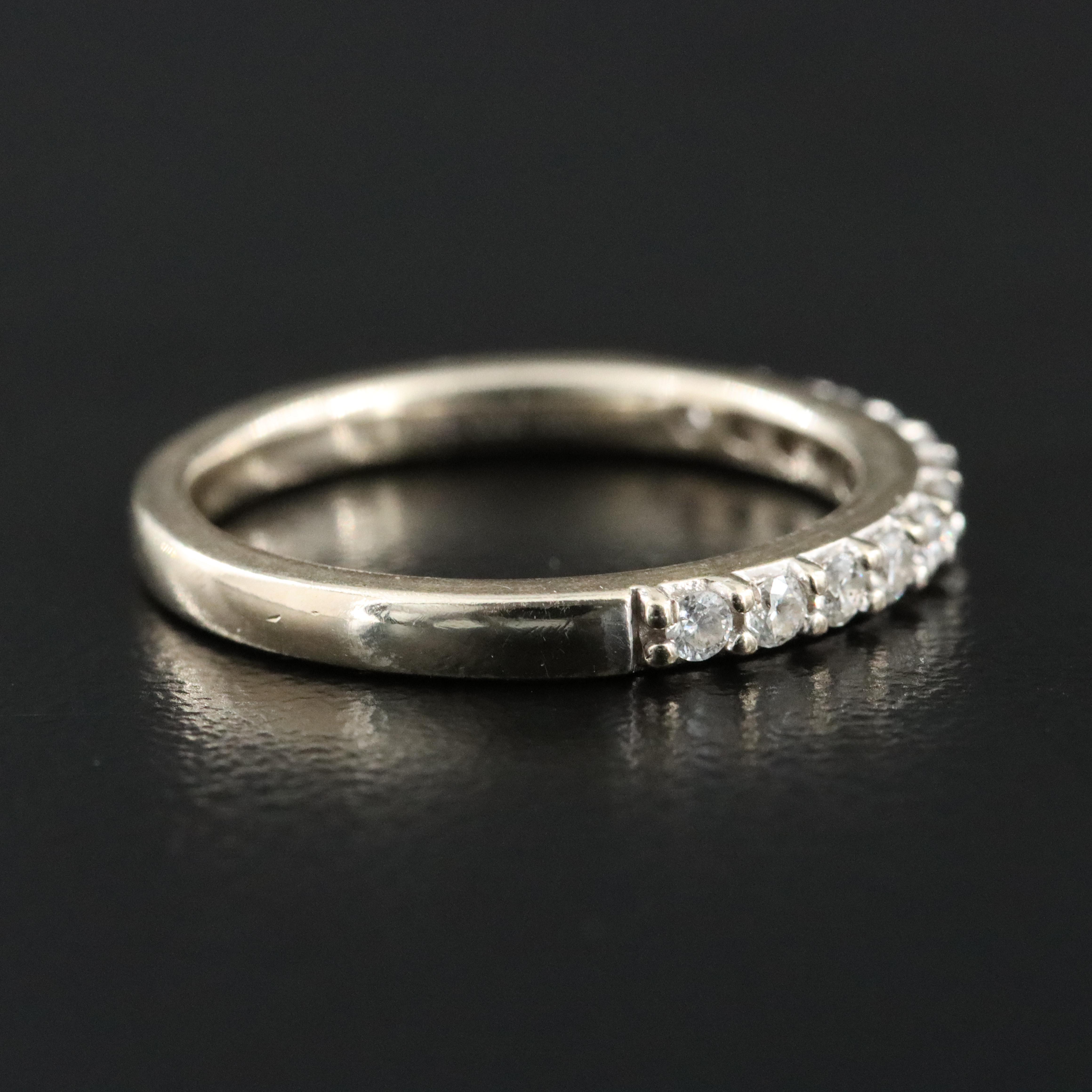 18K 0.34 CTW Diamond Band