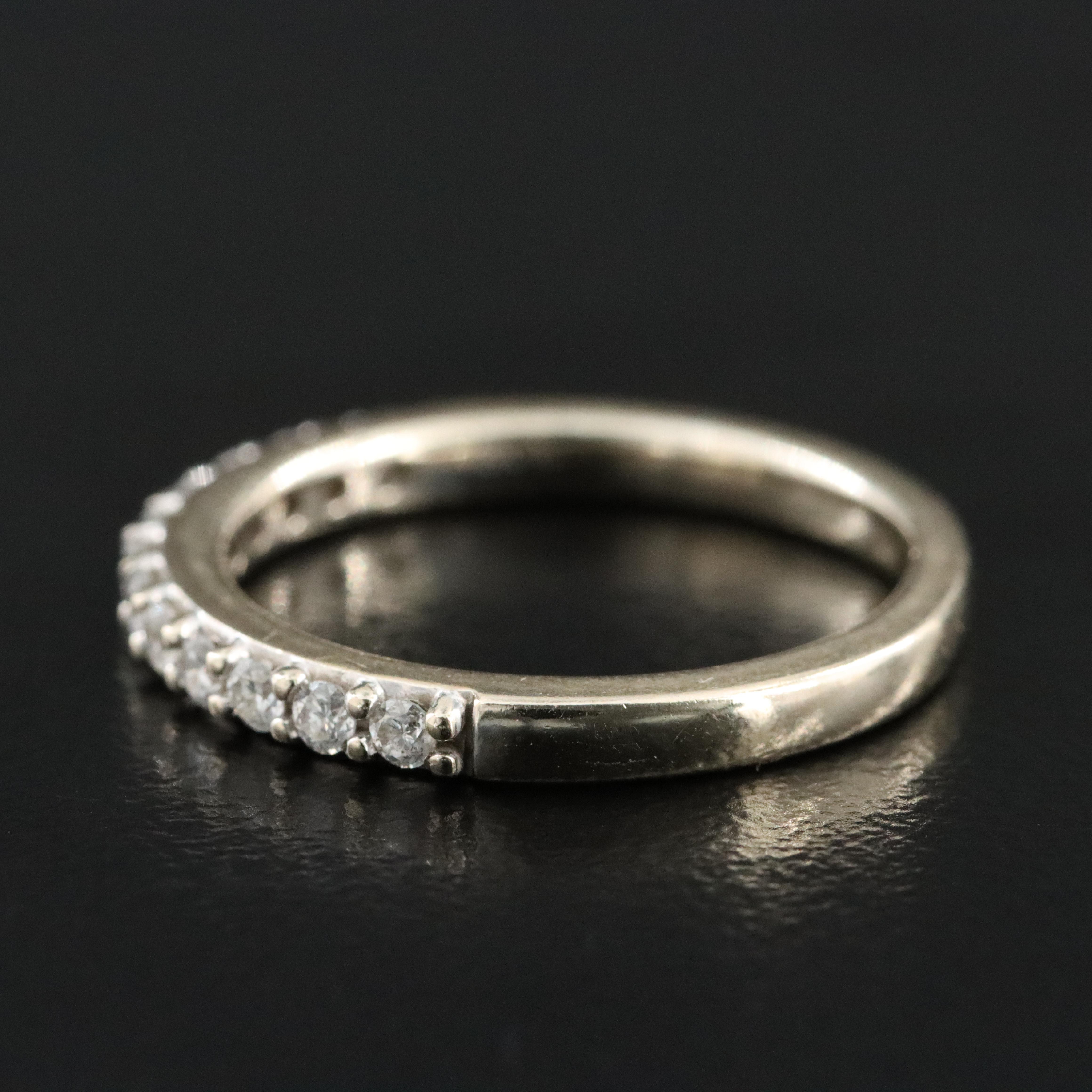 18K 0.34 CTW Diamond Band