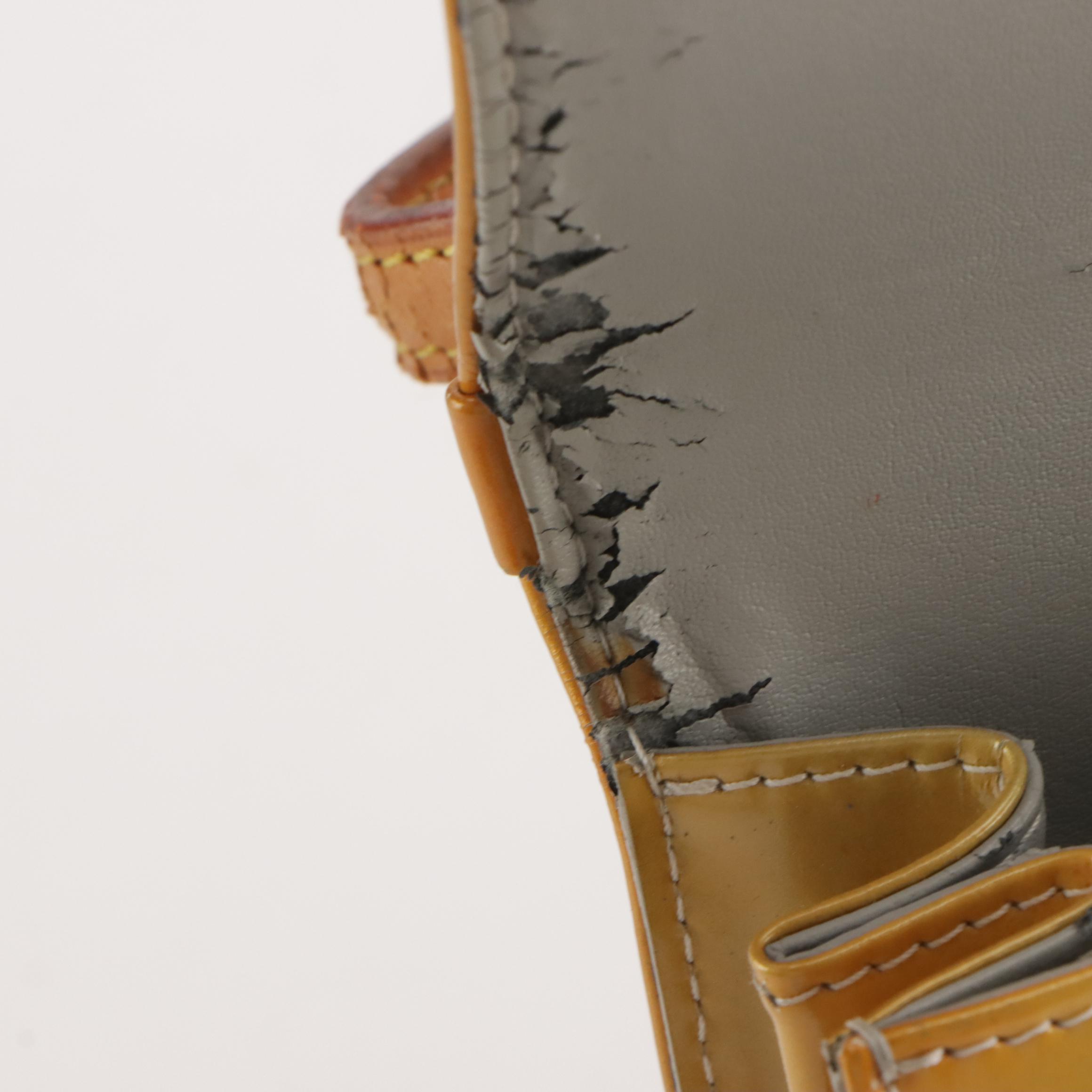 Louis Vuitton Spring Street Handbag in Monogram Vernis and Vachetta Leather