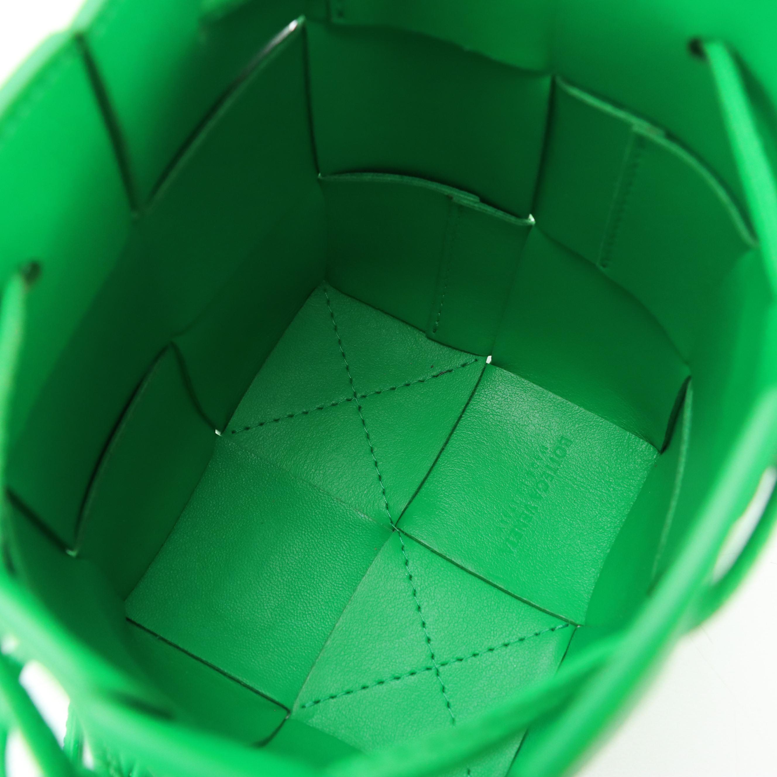 Bottega Veneta Green Intrecciato Nappa Leather Mini Cassette Bucket Shoulder Bag