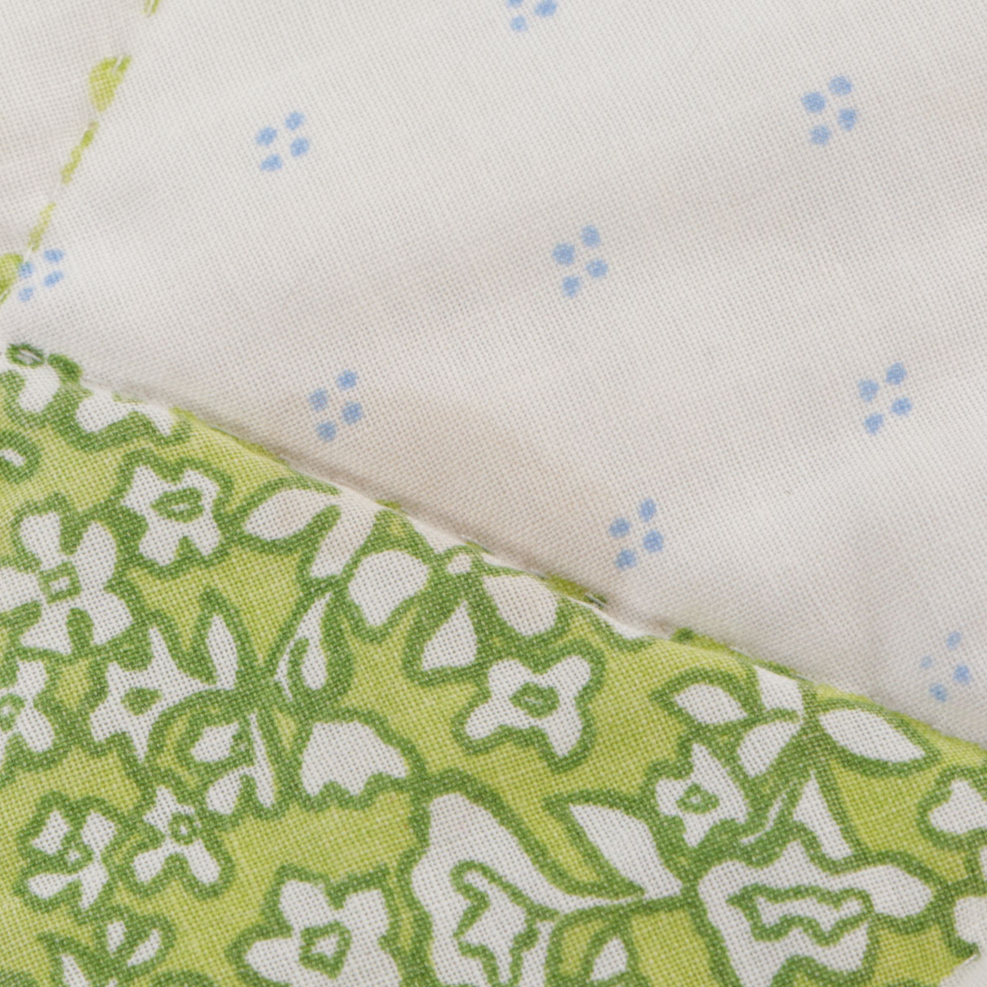 Handmade "Kaleidoscope" Calico Patchwork Quilt, Mid to Late 20th Century