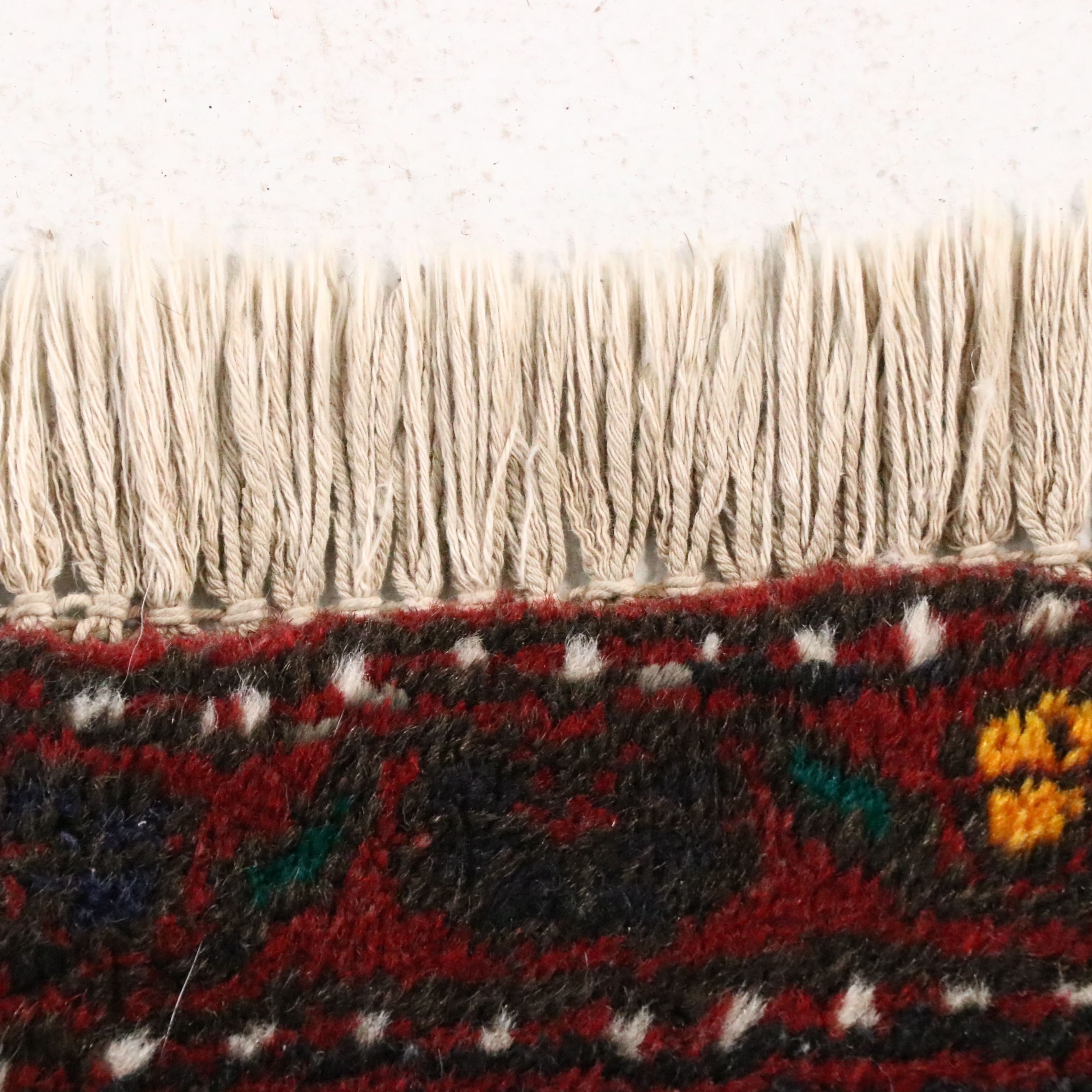 6'10 x 10' Hand-Knotted Persian Qashqai Area Rug