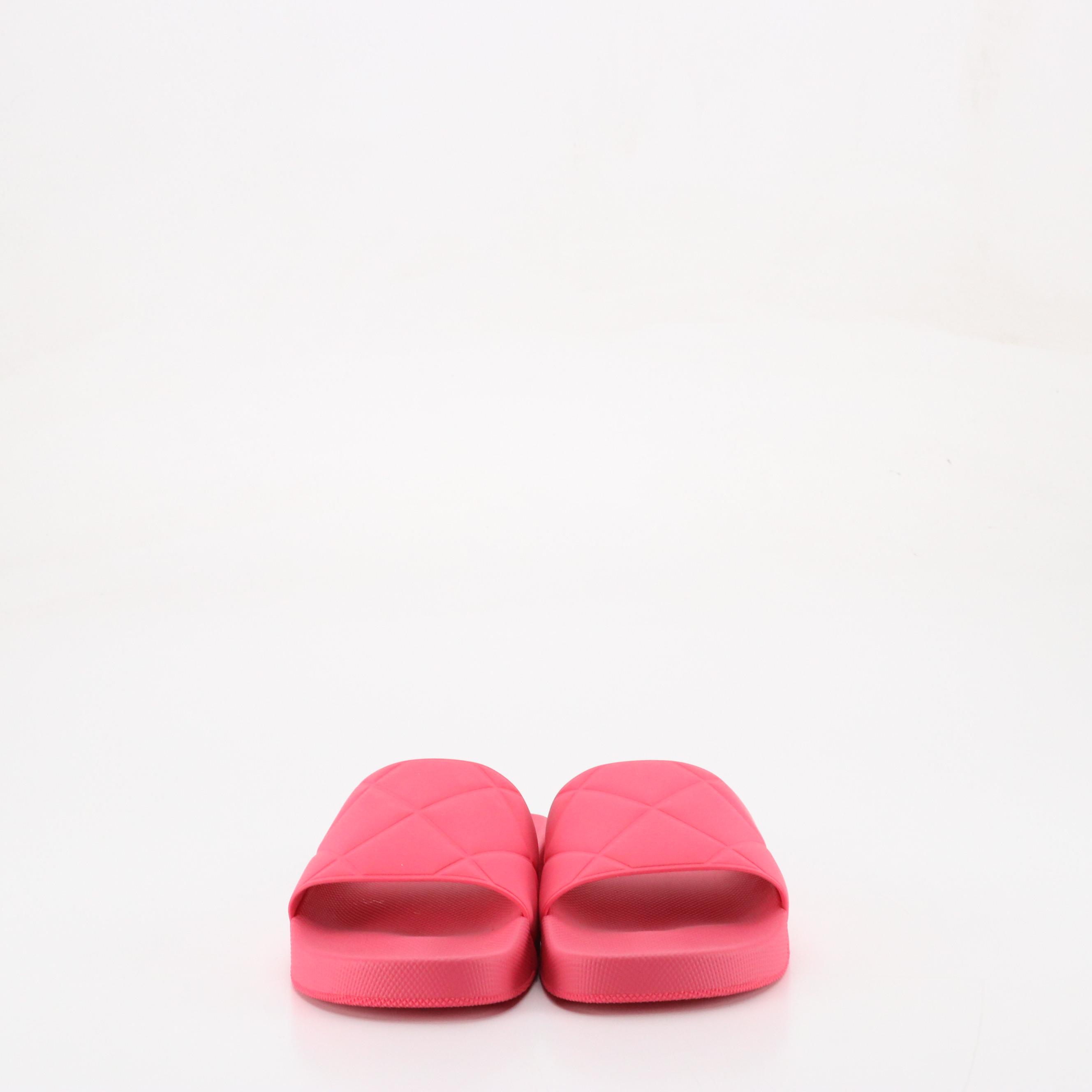 Bottega Veneta Pink Quilted Rubber Slides