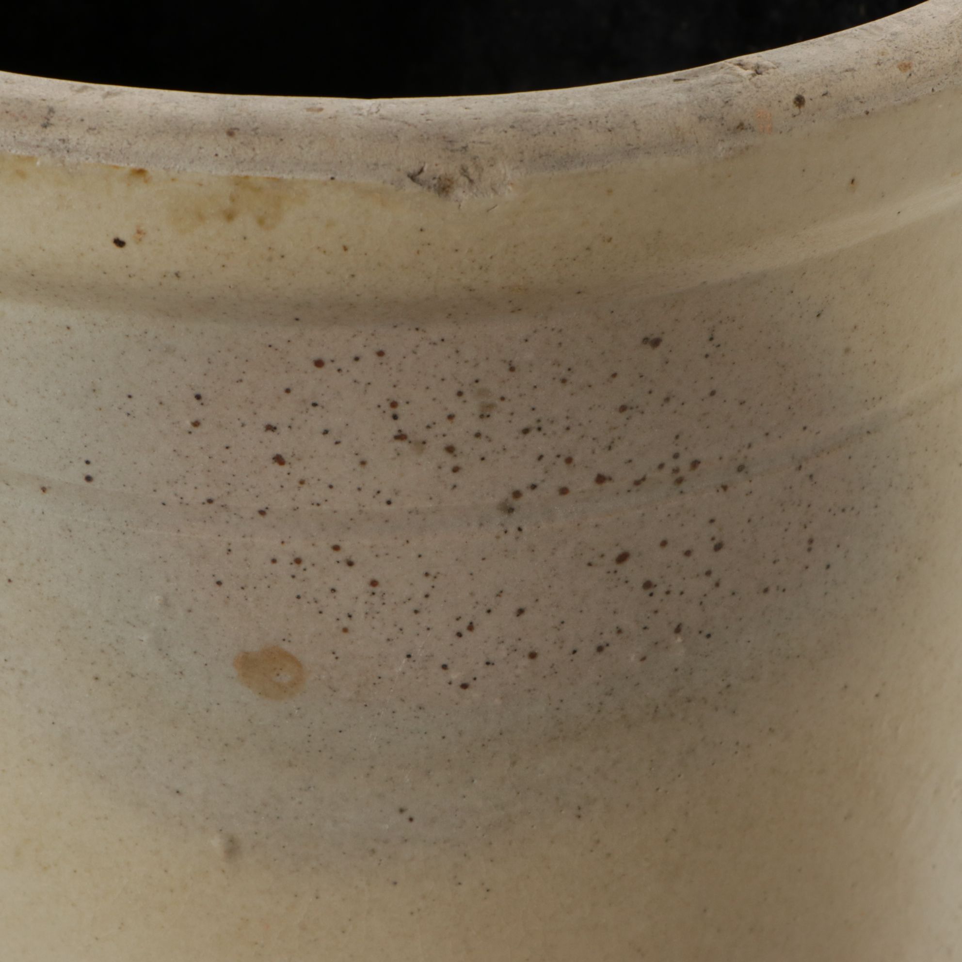 4 Gallon and 6 Gallon Salt Glazed Stoneware Crocks