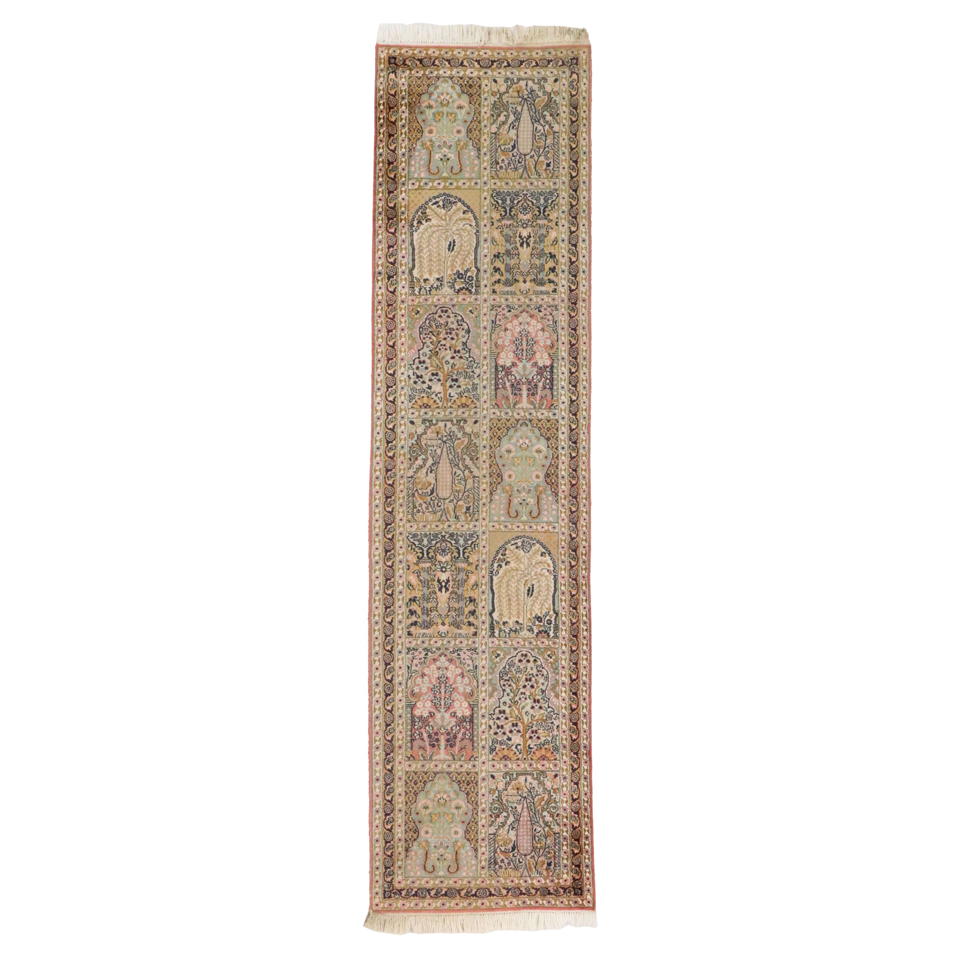 2'7 x 9' Hand-Knotted Turkish Ghiordes Carpet Runner