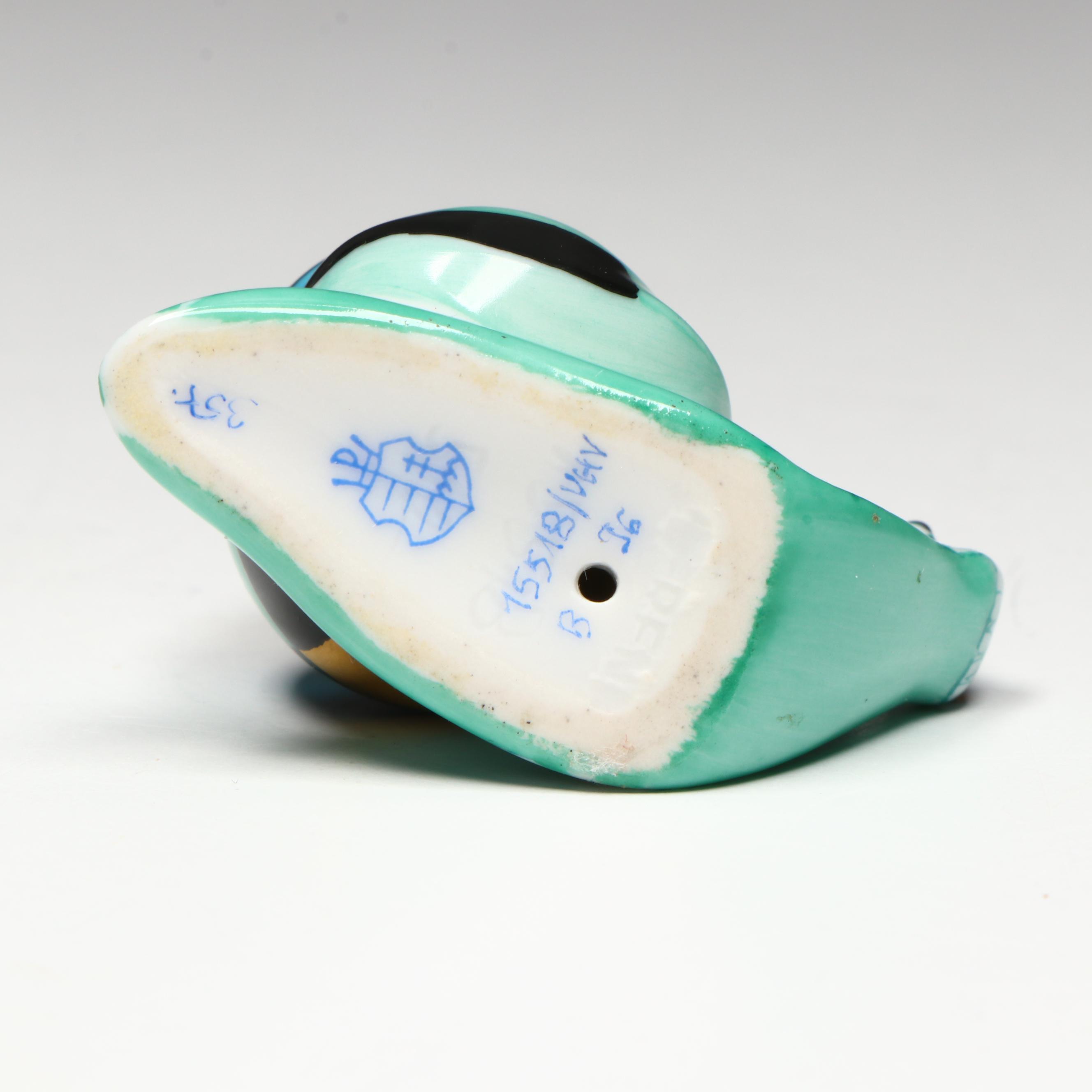 Herend Green Fishnet with Gold "Snail" Porcelain Figurine