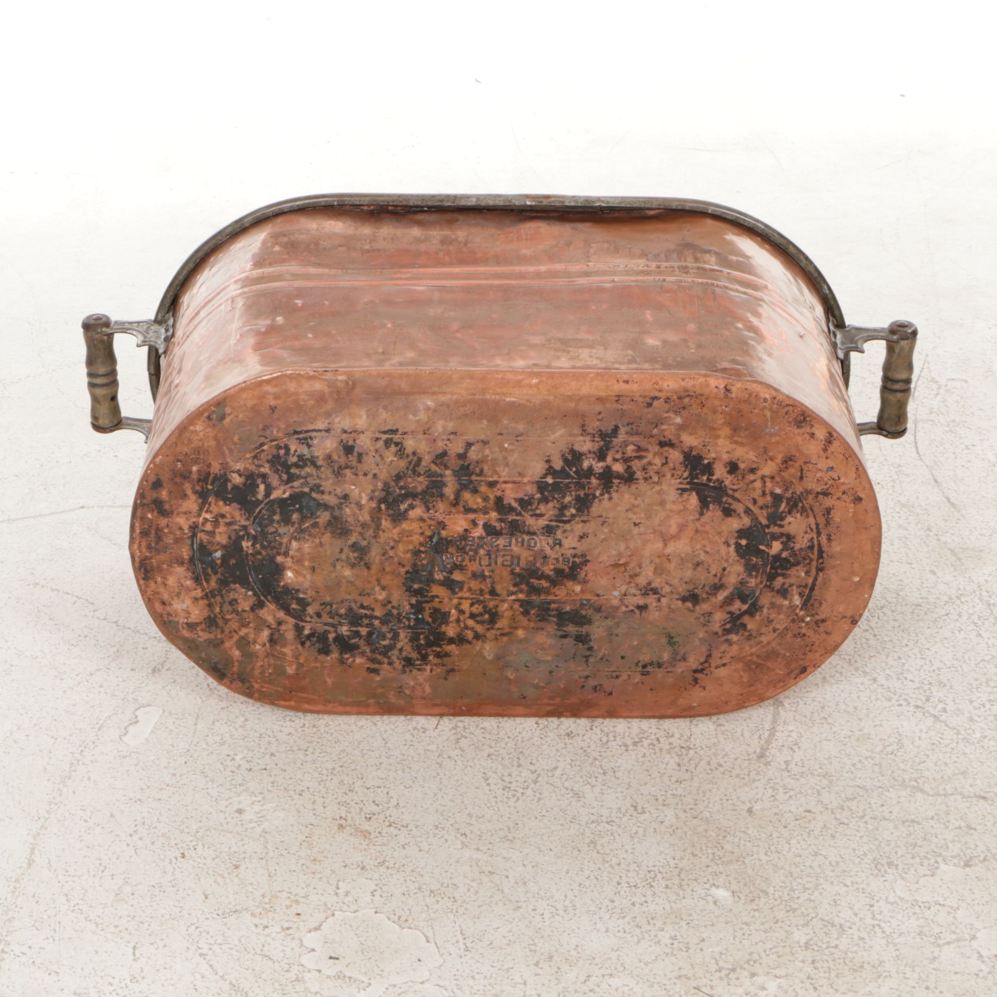 Tin Lined Copper Boiler Wash Tub With Wood Handles