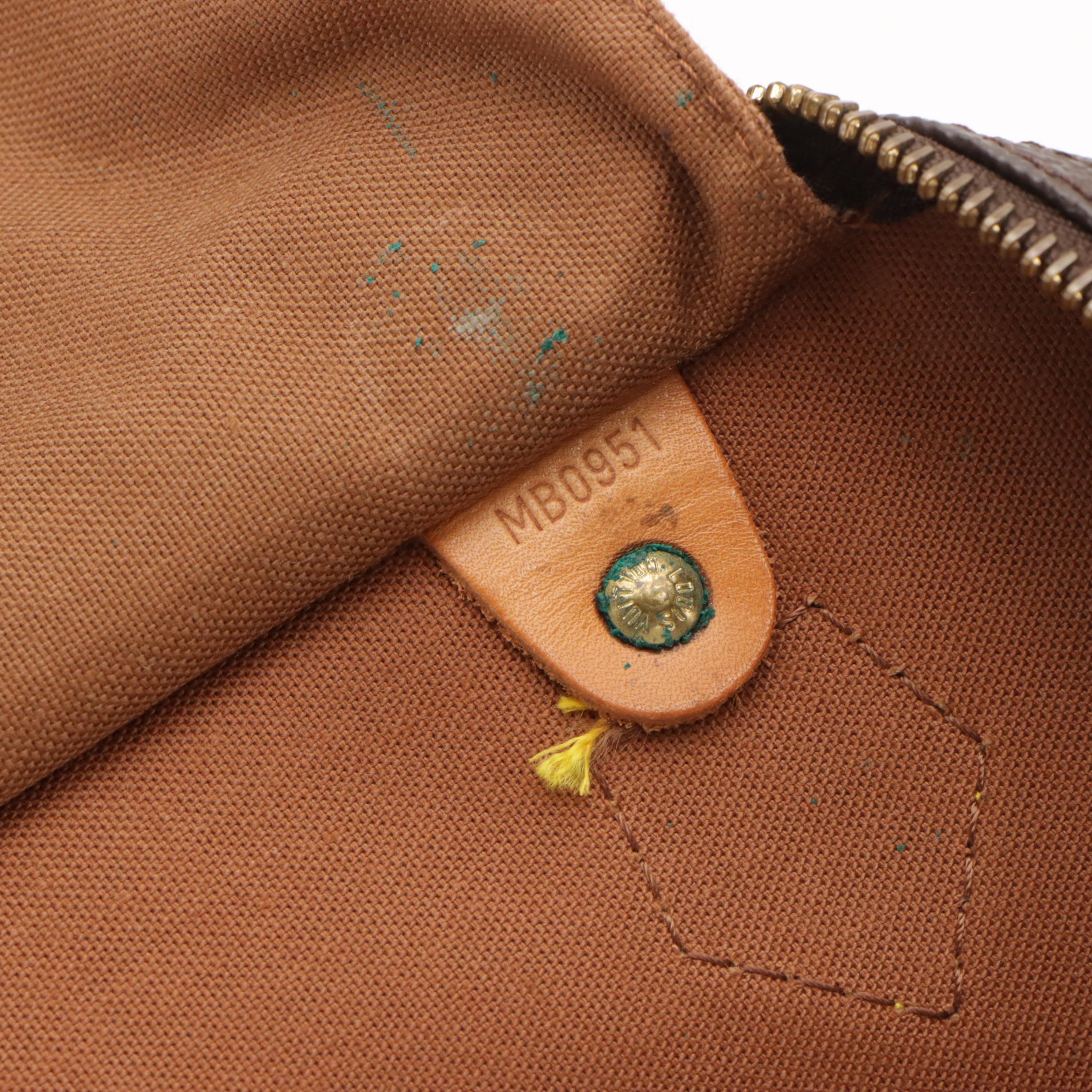 Louis Vuitton Speedy 40 in Monogram Canvas and Vachetta Leather