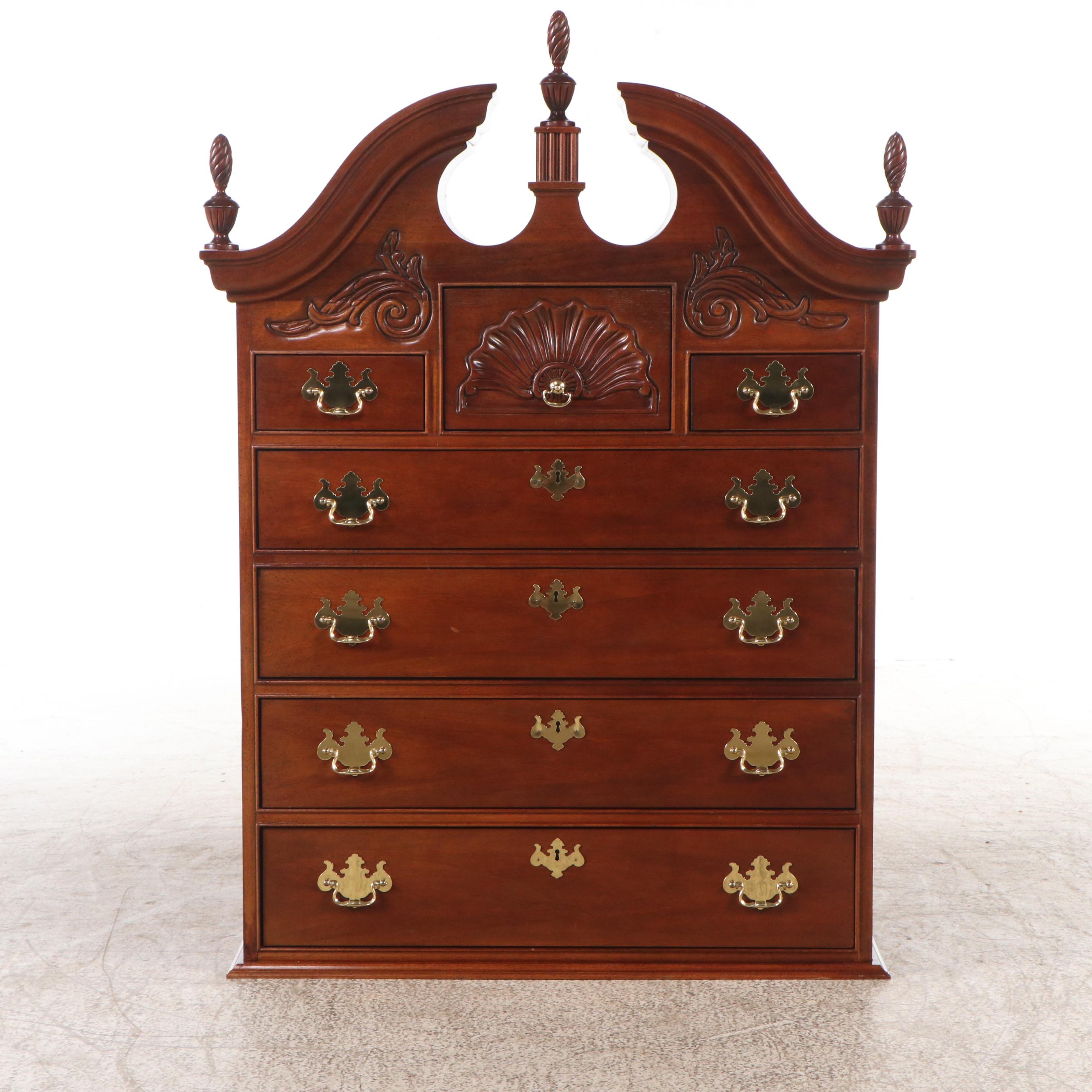 Thomasville Queen Anne Style Mahogany Highboy Dresser