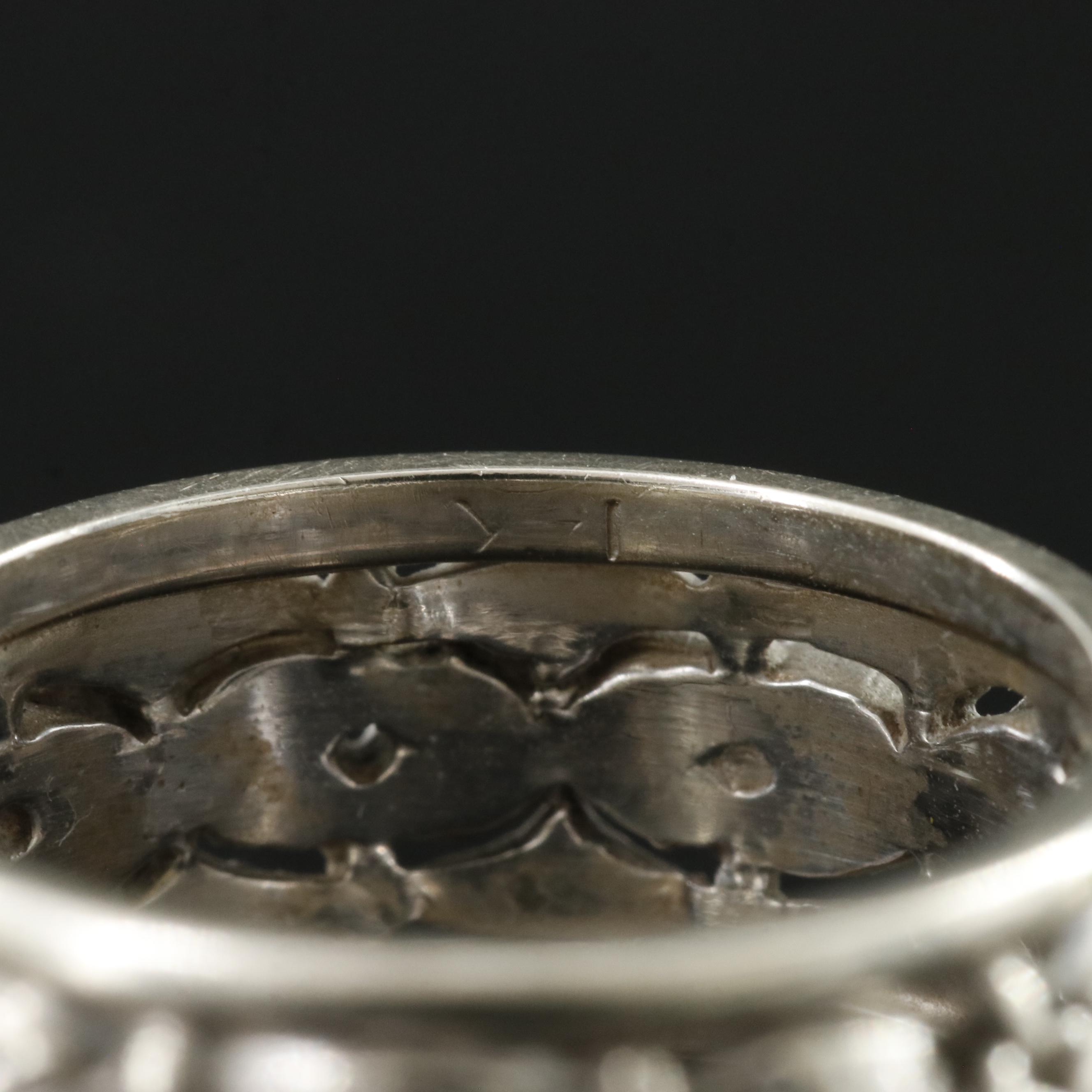 Vintage 14K Repoussé Band