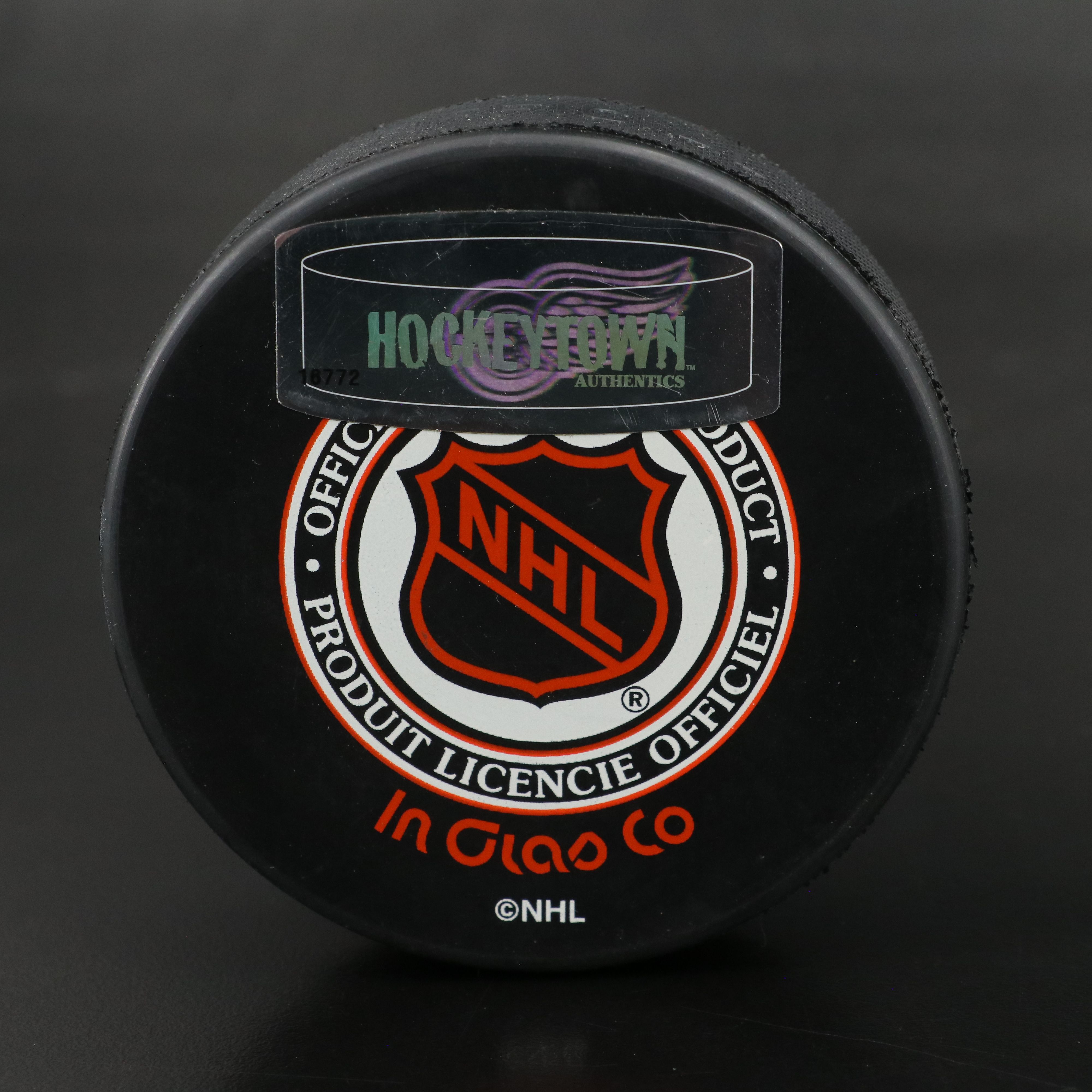 Steve Yzerman Signed Commemorative Hockey Puck, Stanley Cup, 1998