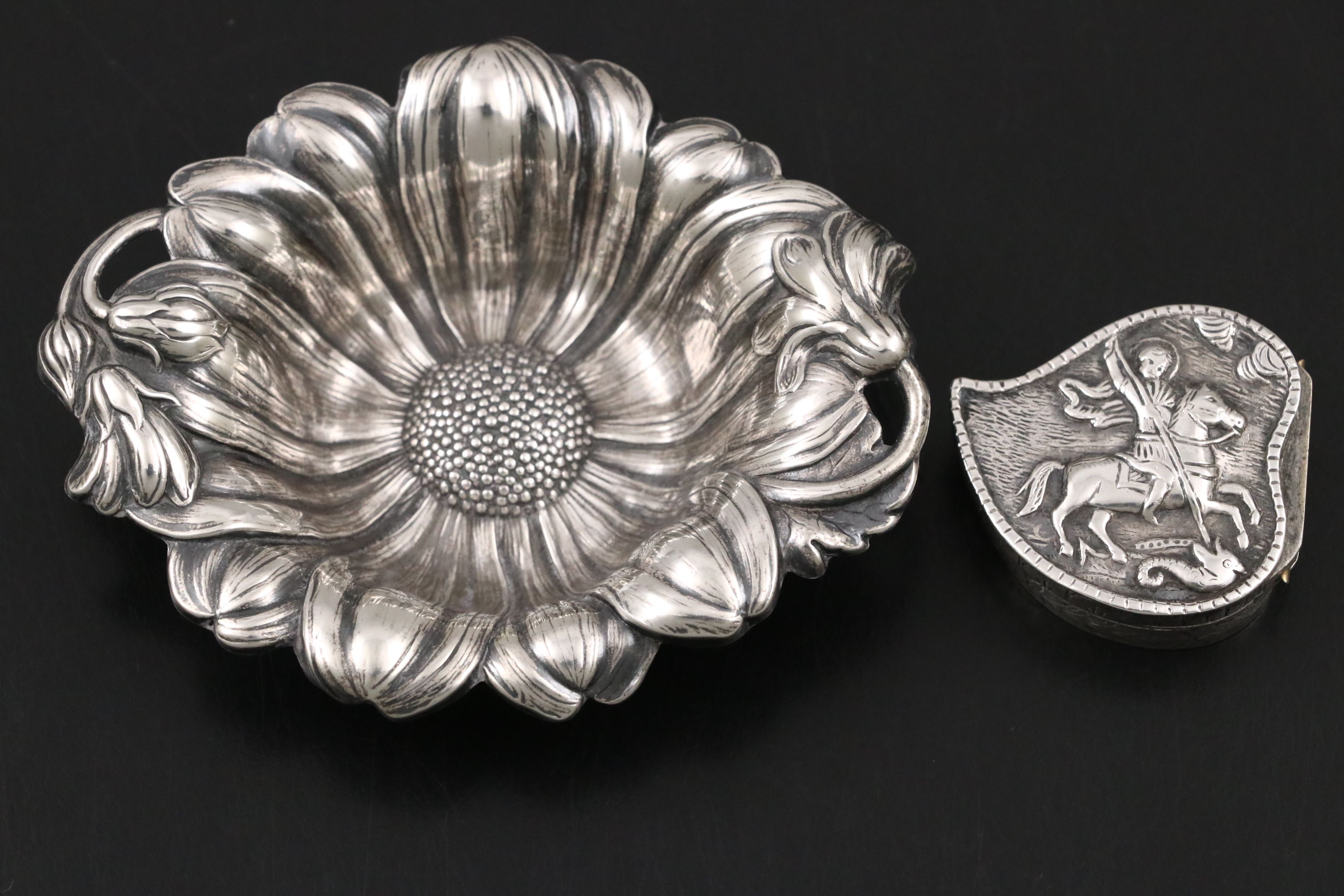 Reed & Barton "Cineraria" Sterling Dish with Snuff Bottle and Other Décor