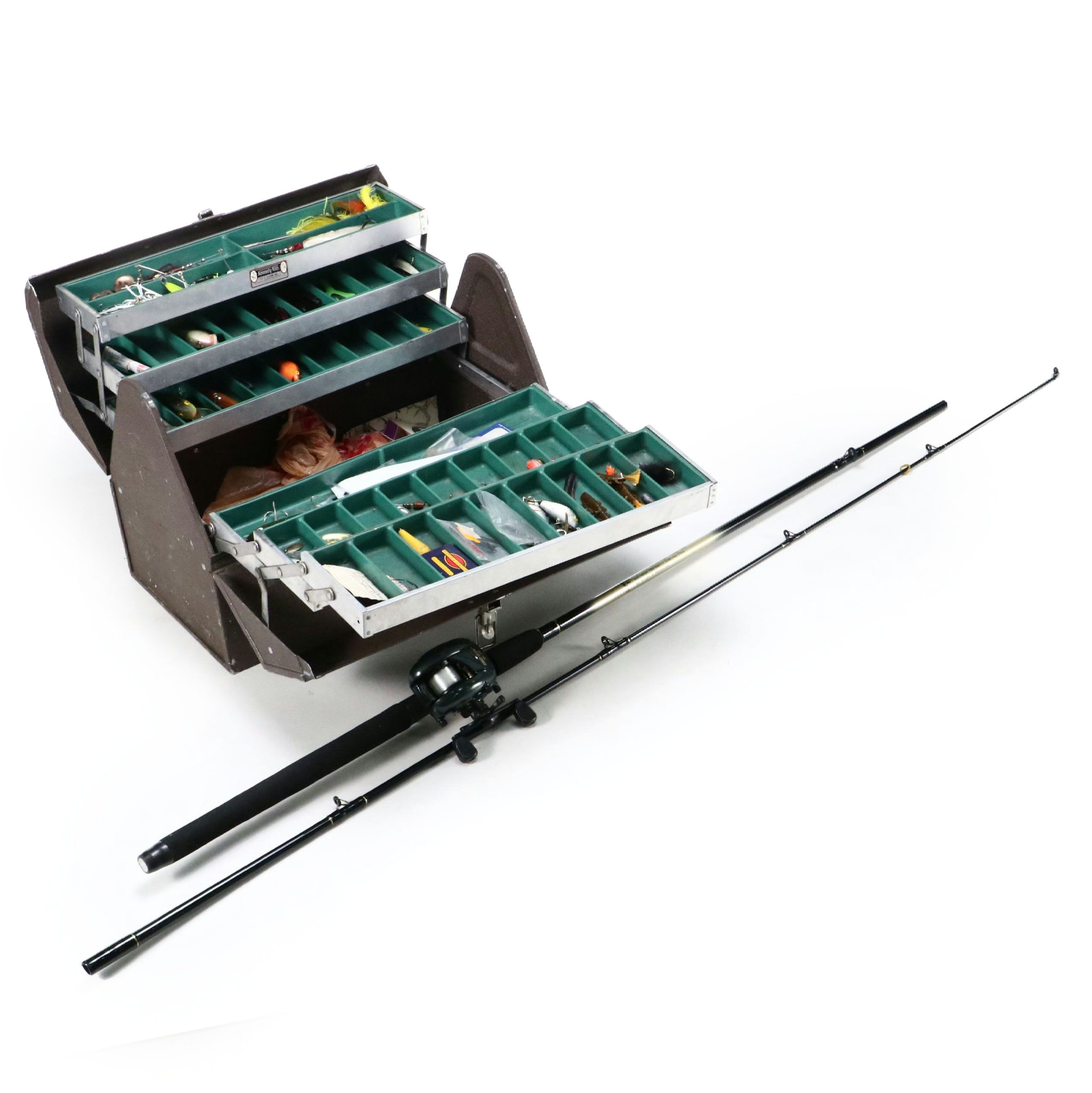 Wright & McGill Model MS6046 Eagle Claw Deluxe Eagle Fishing Rods with Lures