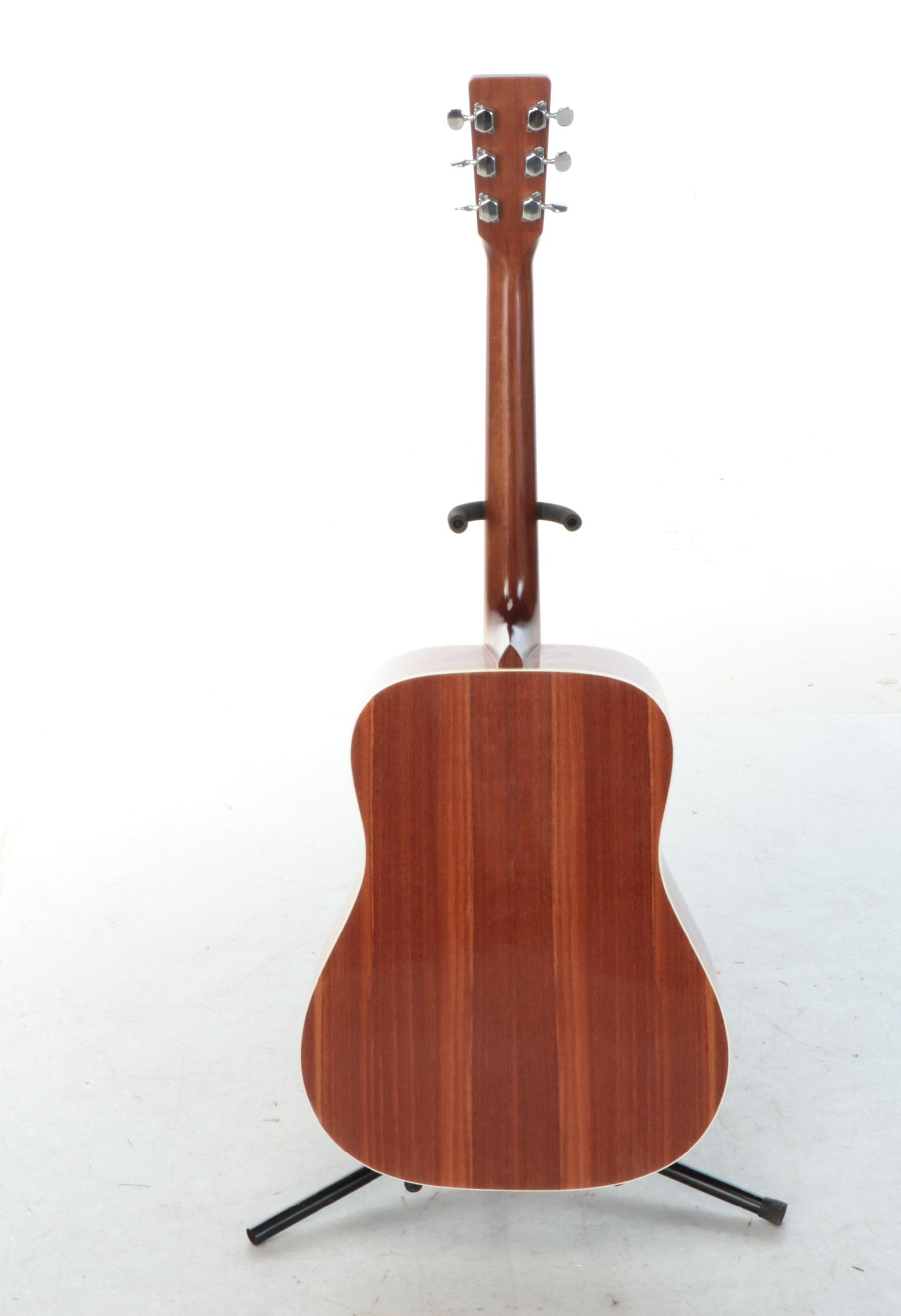 Alvarez Spruce Top Acoustic Guitar with Tolex Hard Case