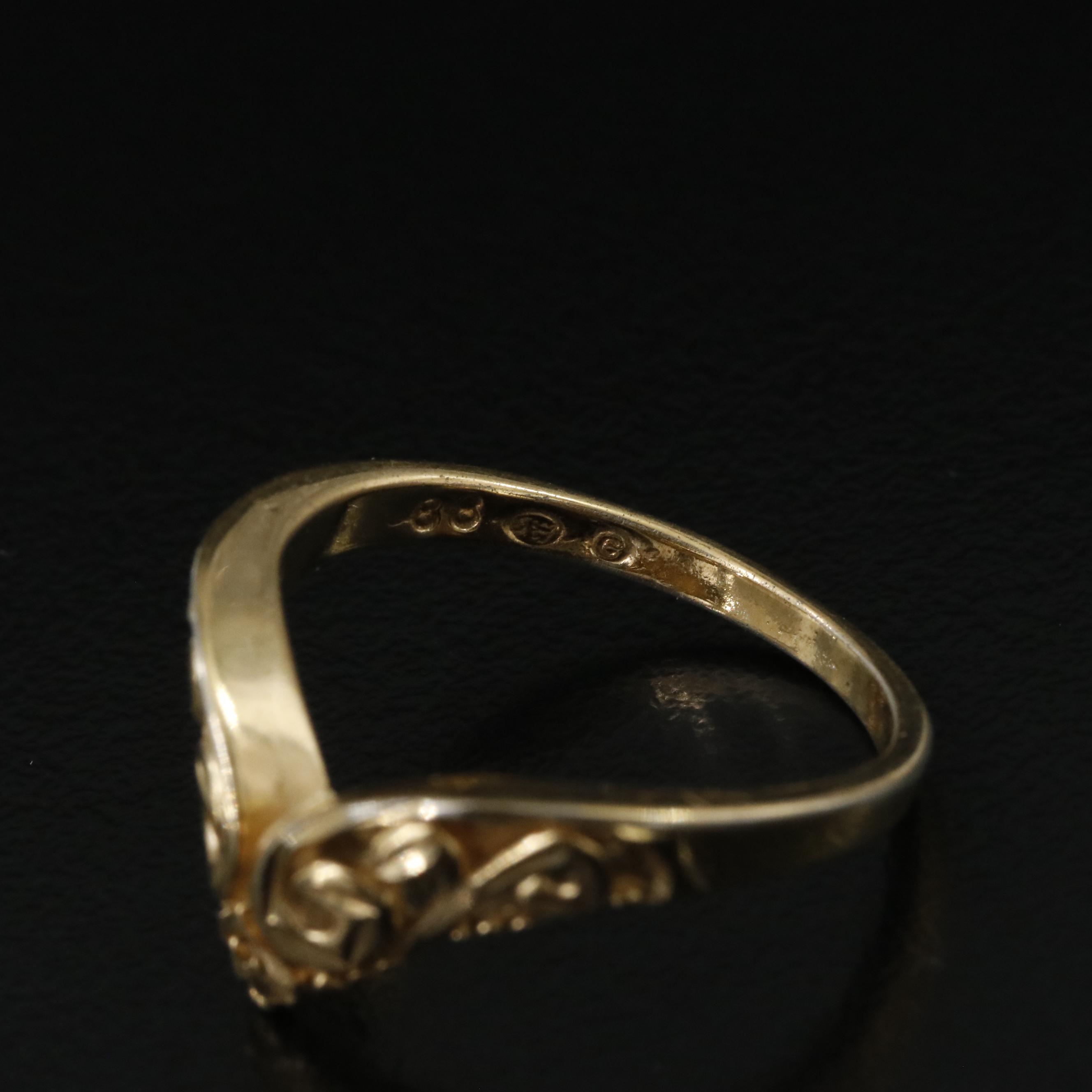 Vintage Chevron Ring