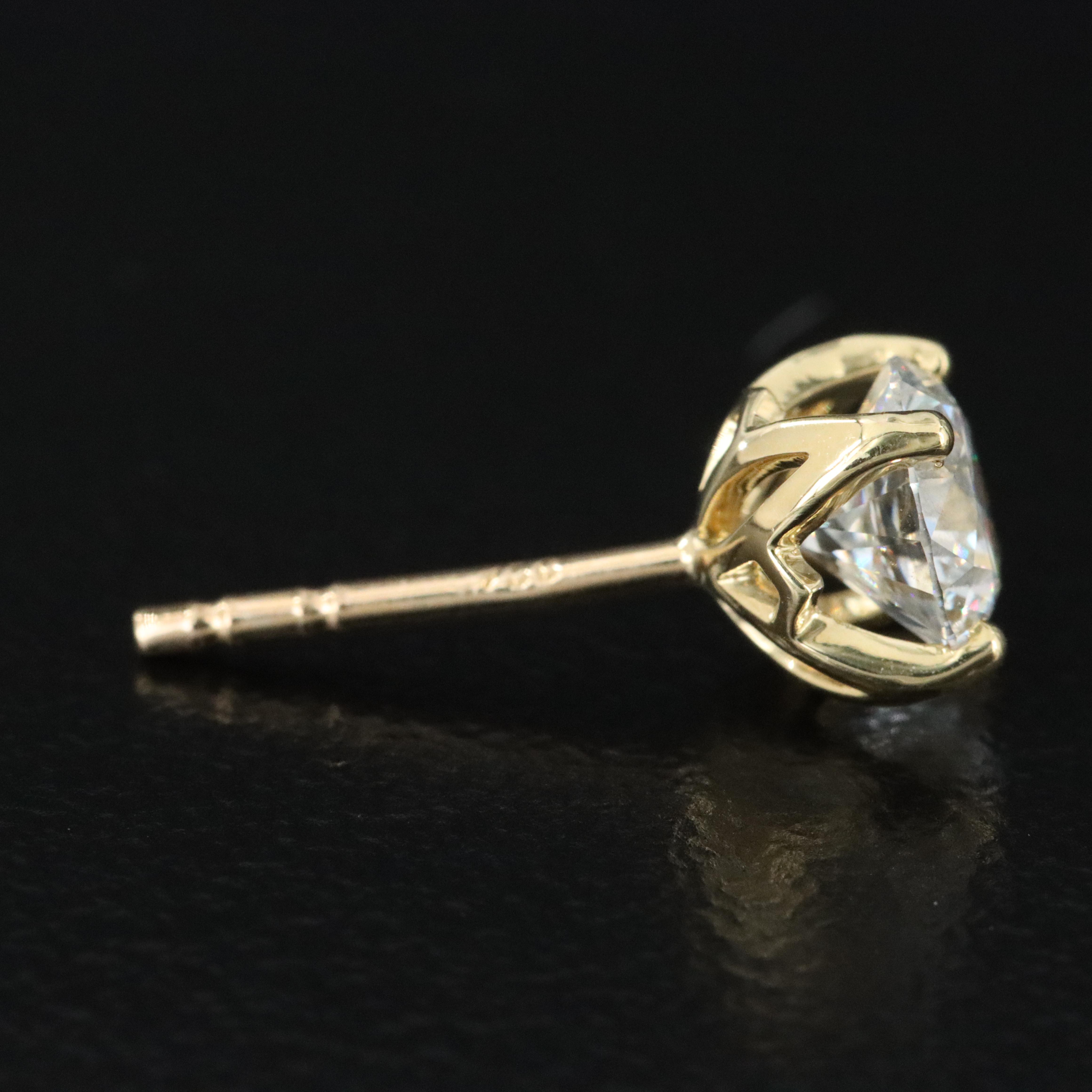 18K 1.10 CTW Lab Grown Diamond Stud Earrings with IGI Online Reports